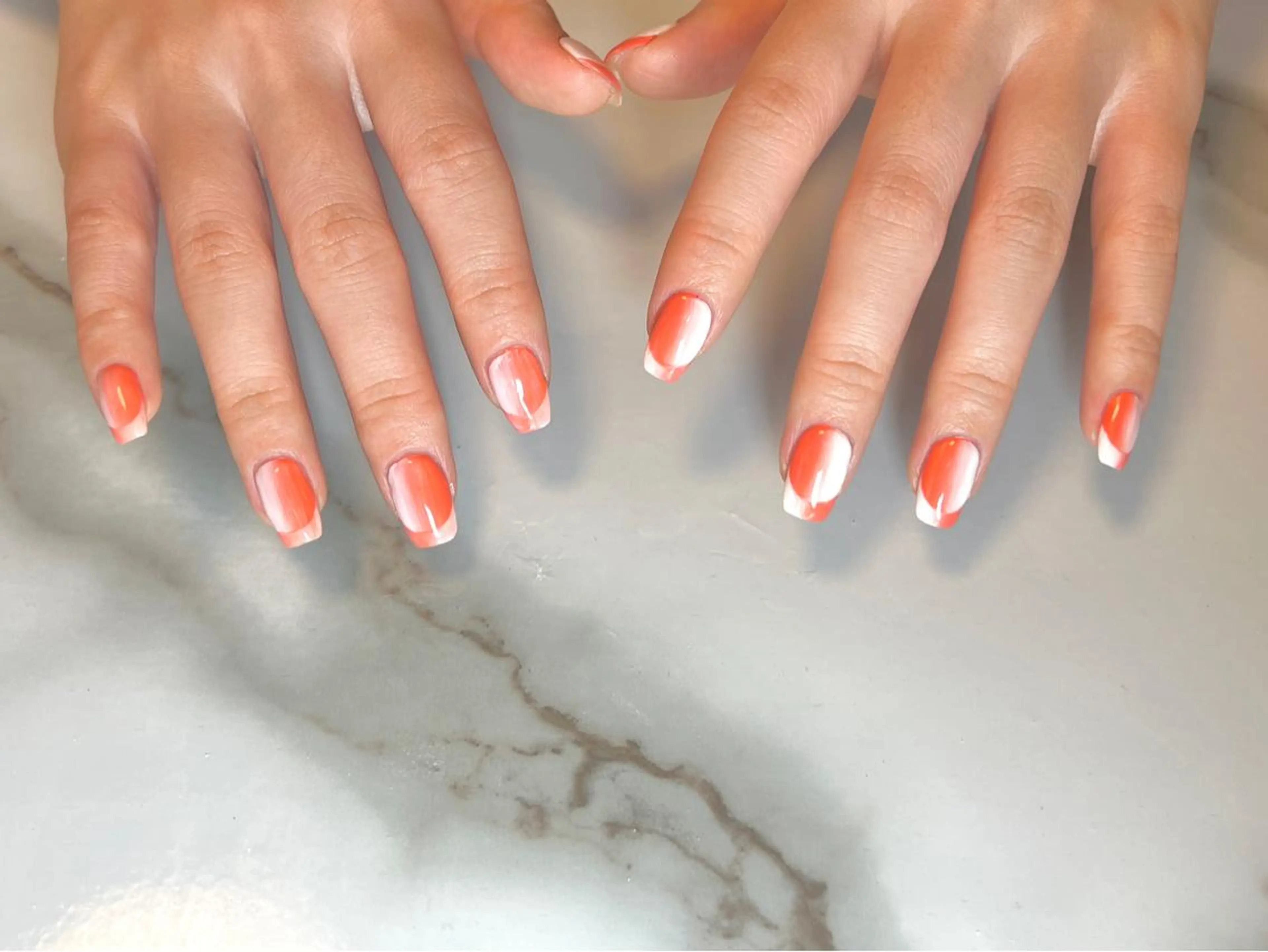 ミディアム ネイリスト シンのネイルデザイン