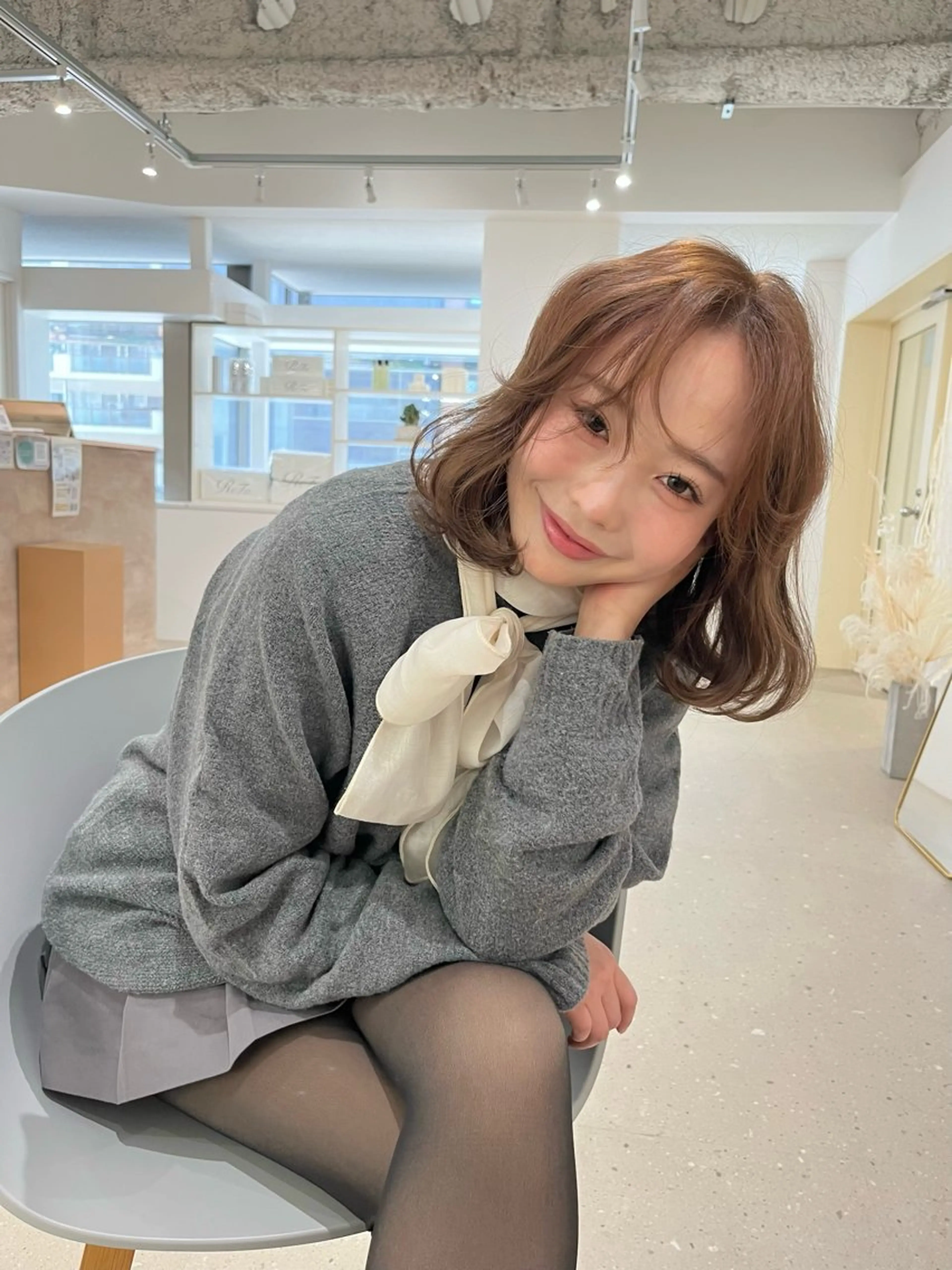 ミディアム ボブレイヤー ボブ レイヤーカット knowhow所属・箱崎 凪沙のヘアスタイル