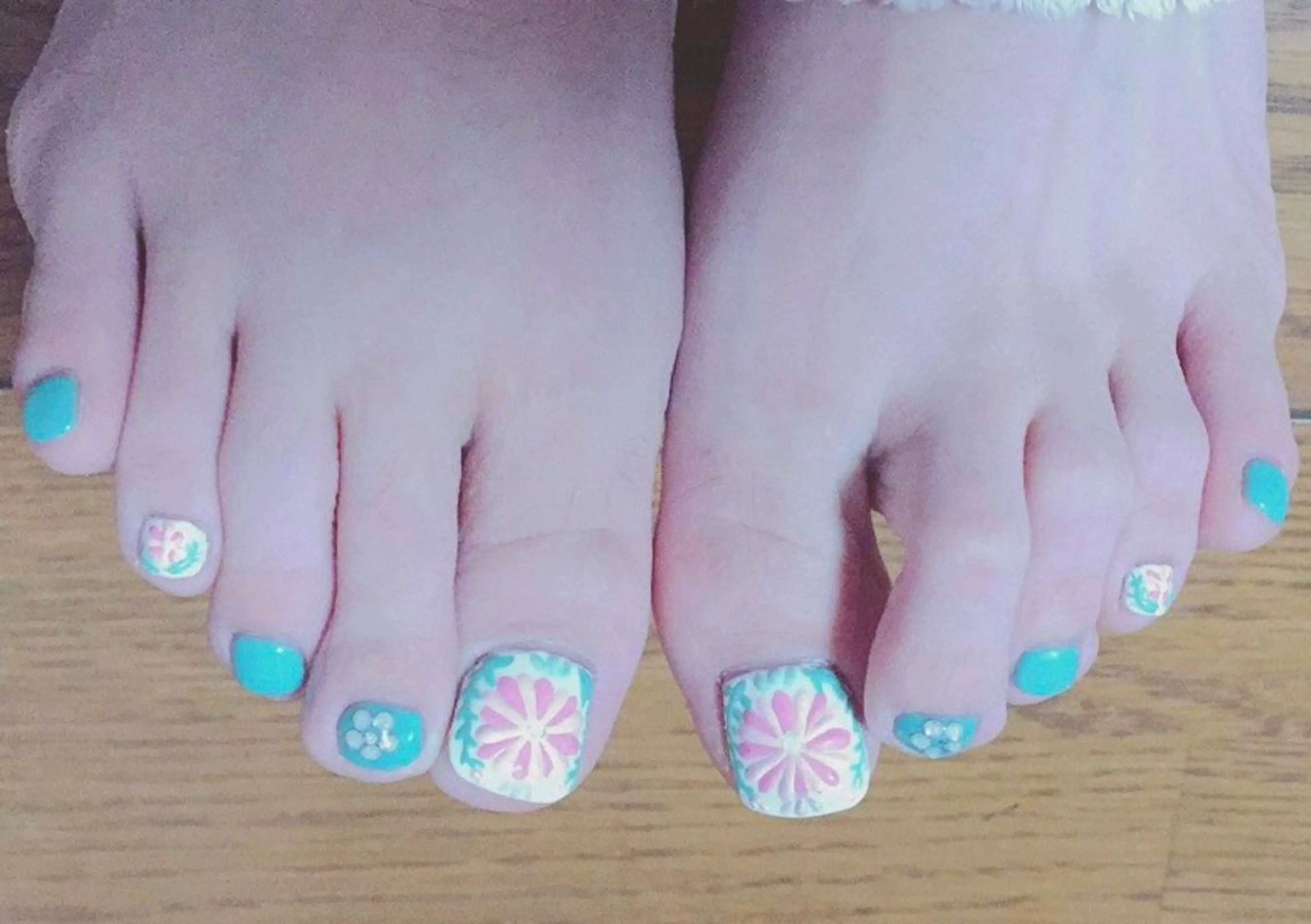 ネイル フットネイル みんなの店所属・仲谷 つかさのエステ・リラクイメージ