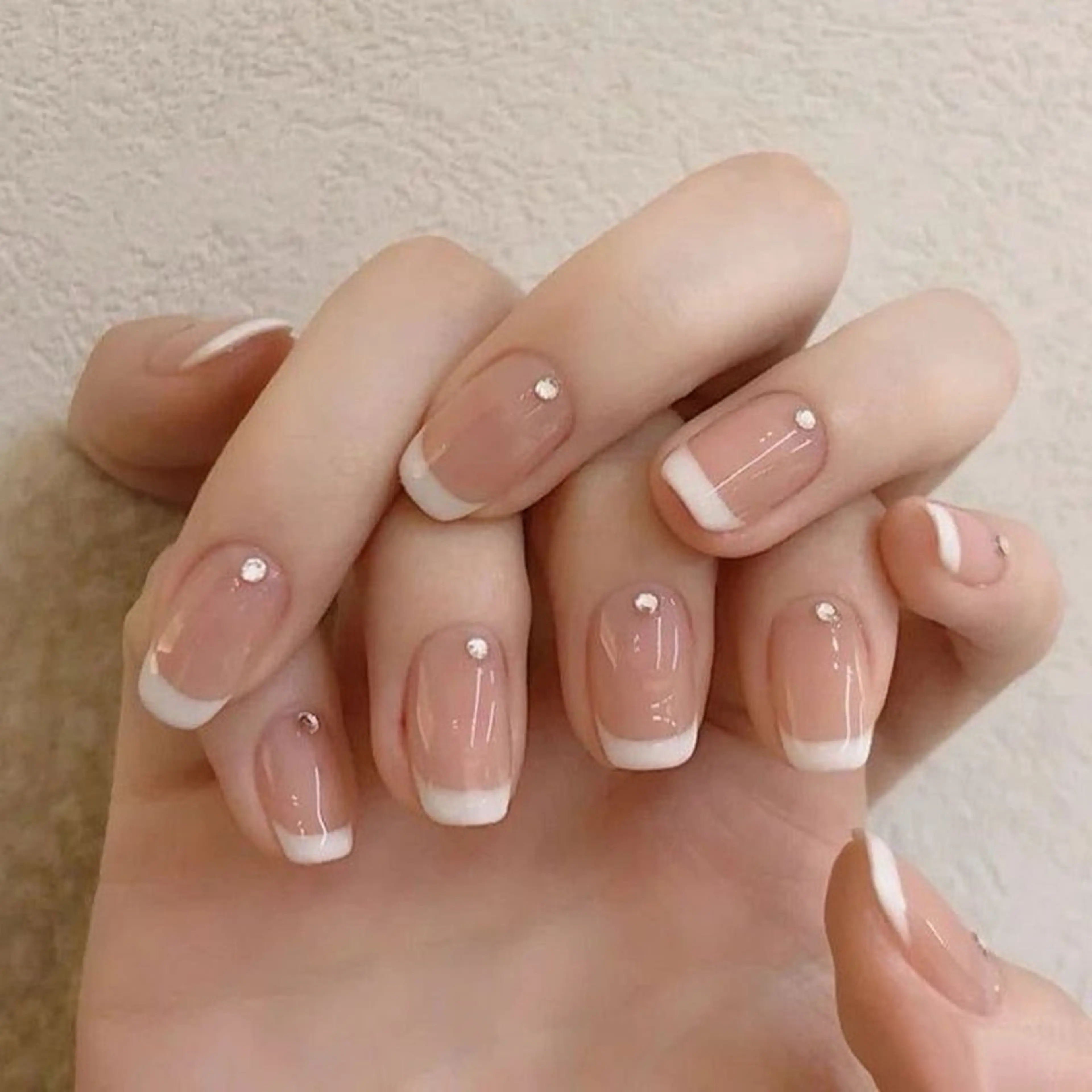 ネイル 長さ出し フレンチネイル グラデーション 卒業式 マグネットネイル ハンドネイル MIHANA NAILのネイルデザイン