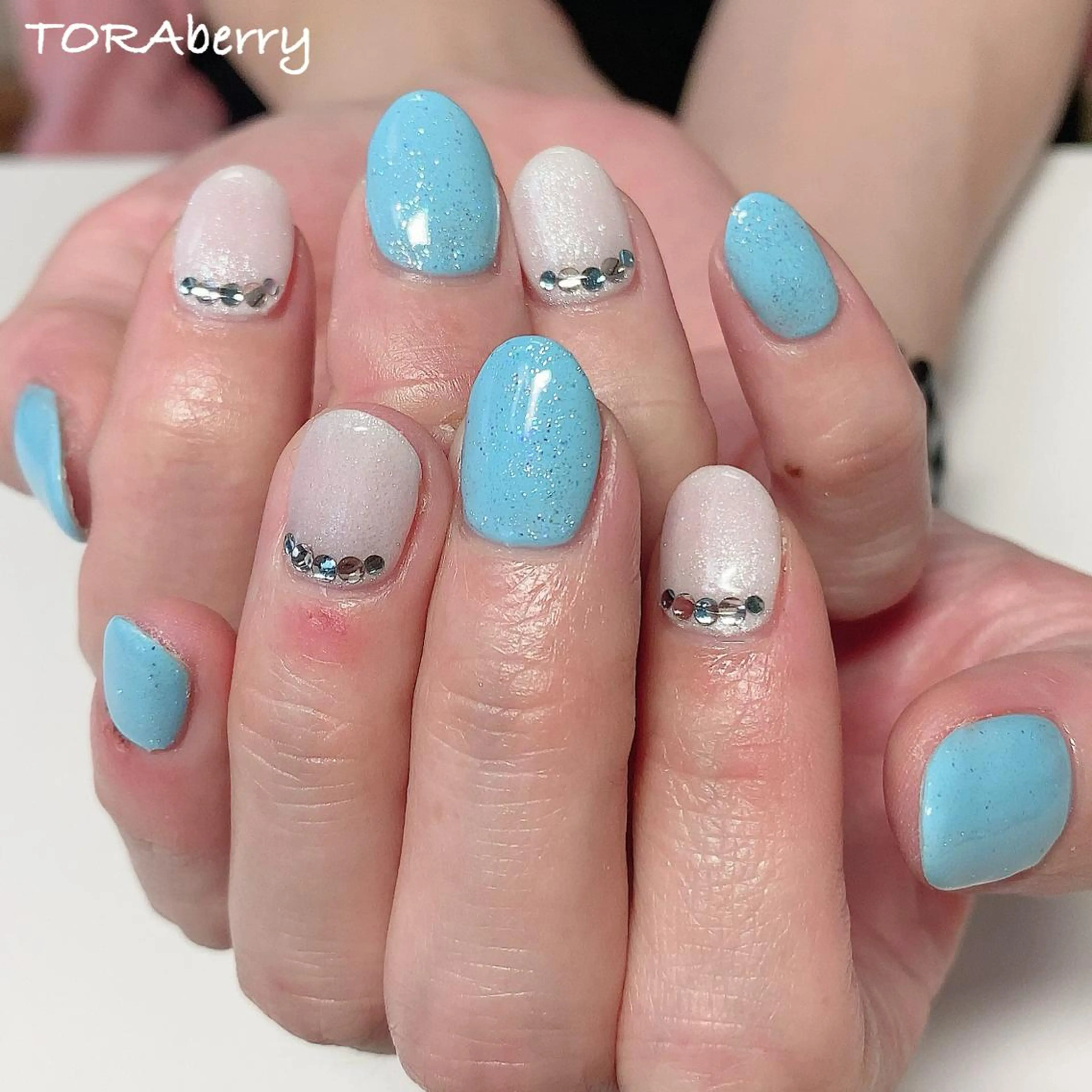 ネイル ハンドネイル ネイリスト なつみのネイルデザイン