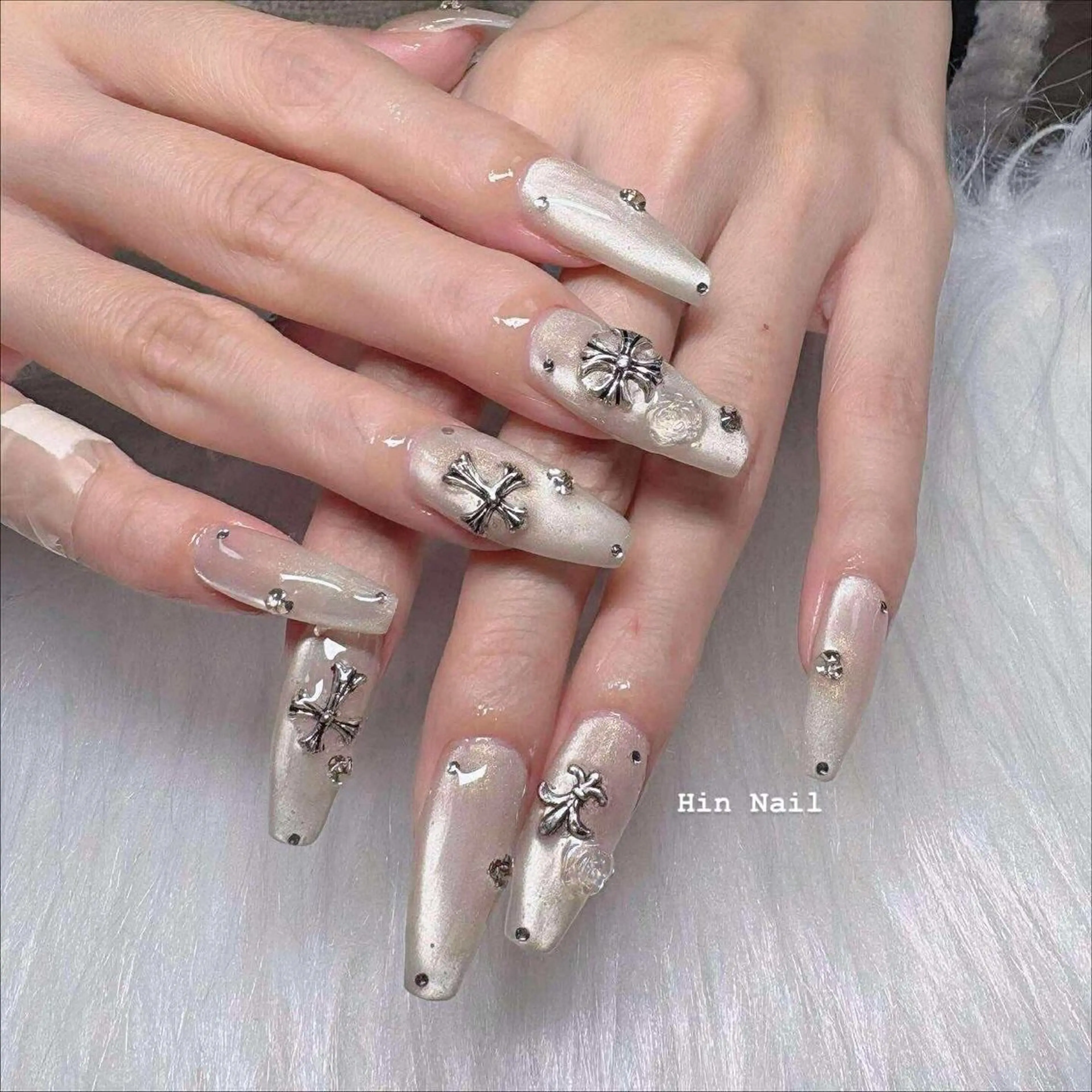 ネイル ハンドネイル Hin Nail Osaka所属・Hin Nailsのネイルデザイン