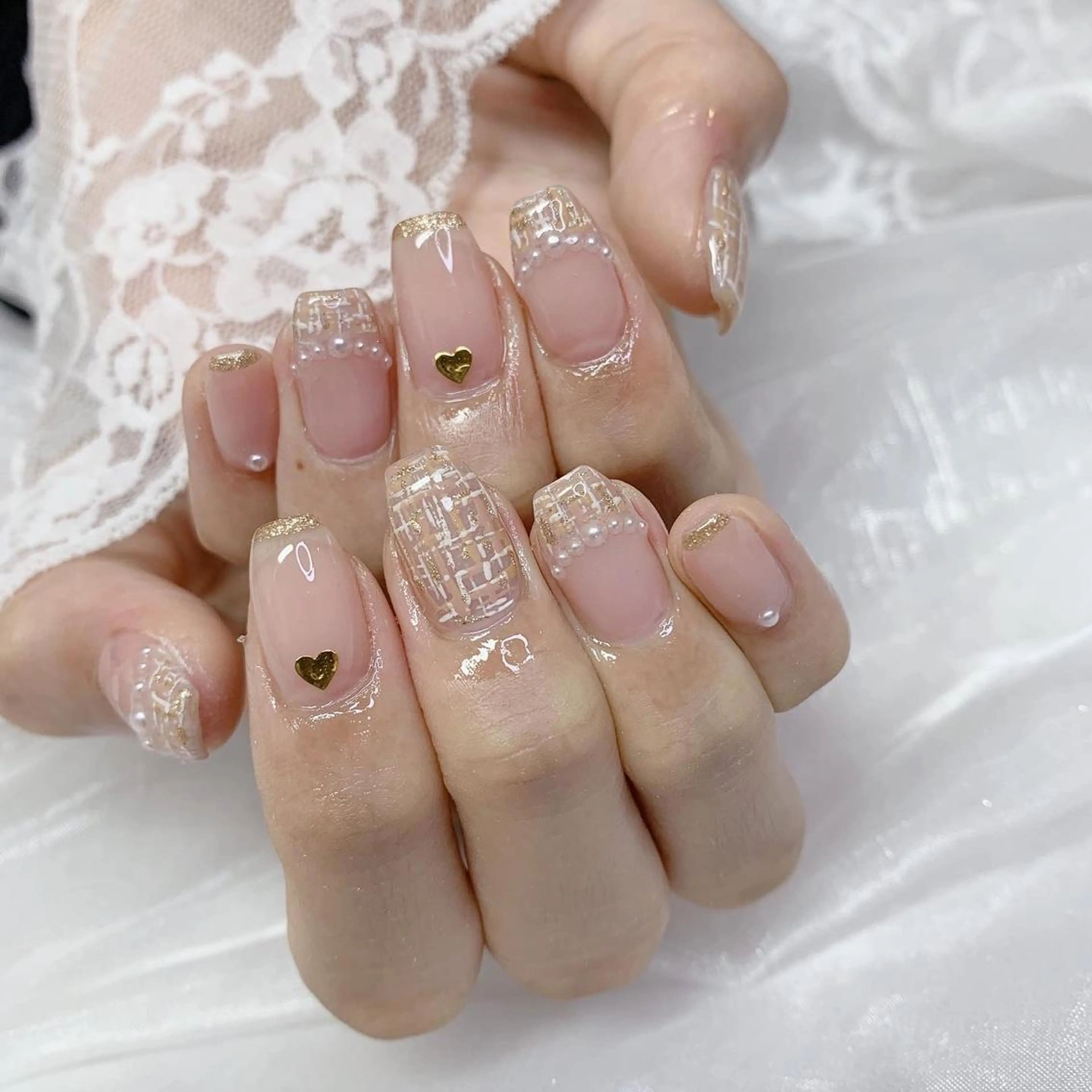 ネイル ハンドネイル La neige* yuki 🥯🍑のネイルデザイン