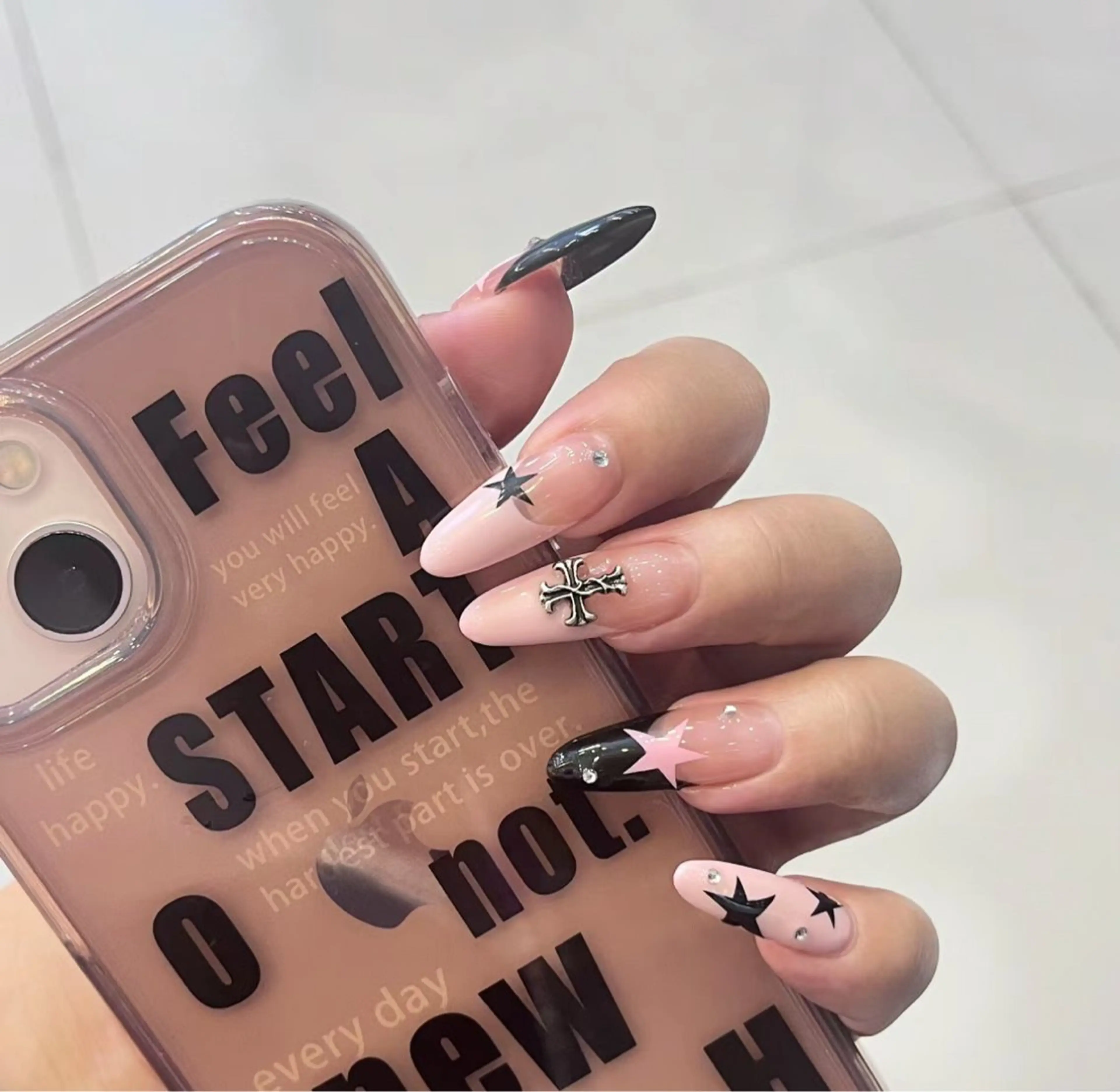 ネイル u1salon所属・ゆい ユイのネイルデザイン