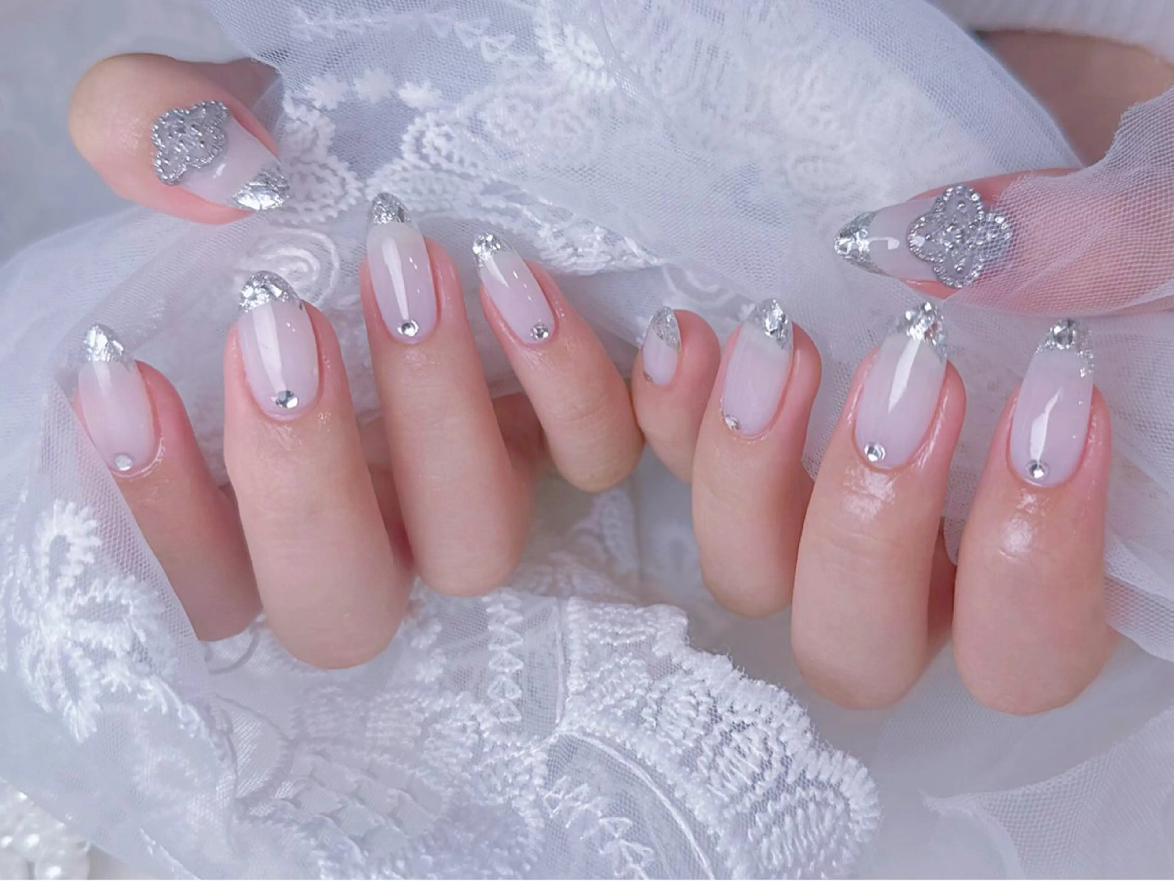 ネイル 韓国ネイル 水色 ロングネイル マグネットネイル ニュアンスネイル ハンドネイル ハンドケア NailDemure 【銀座店】のネイルデザイン