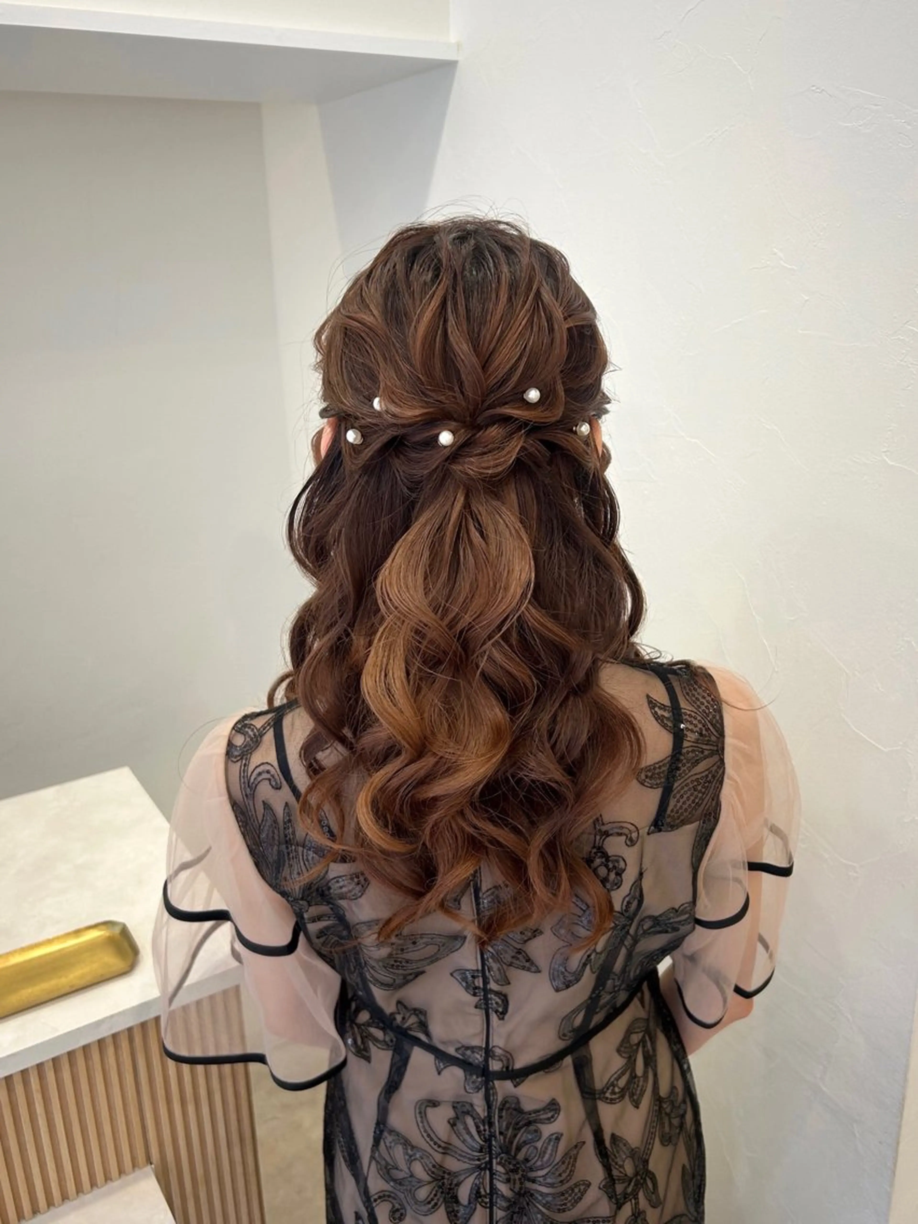 ヘアアレンジ ハーフアップ Dityca rst所属・Hirakuni Manakaのヘアスタイル