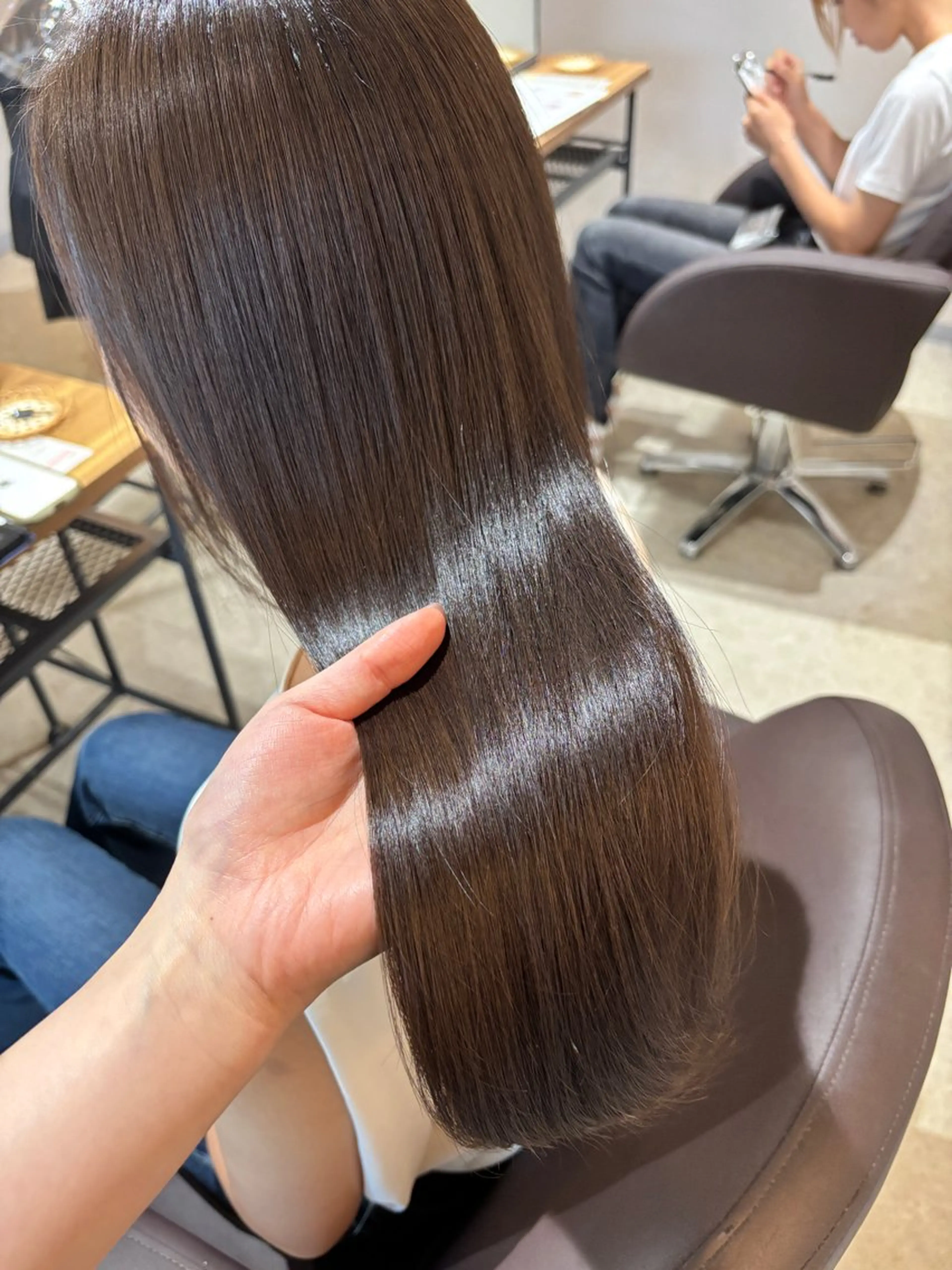 ロング ボブ 韓国風ヘア レイヤーカット ロング 縮毛矯正 miri.. yukinaのヘアスタイル