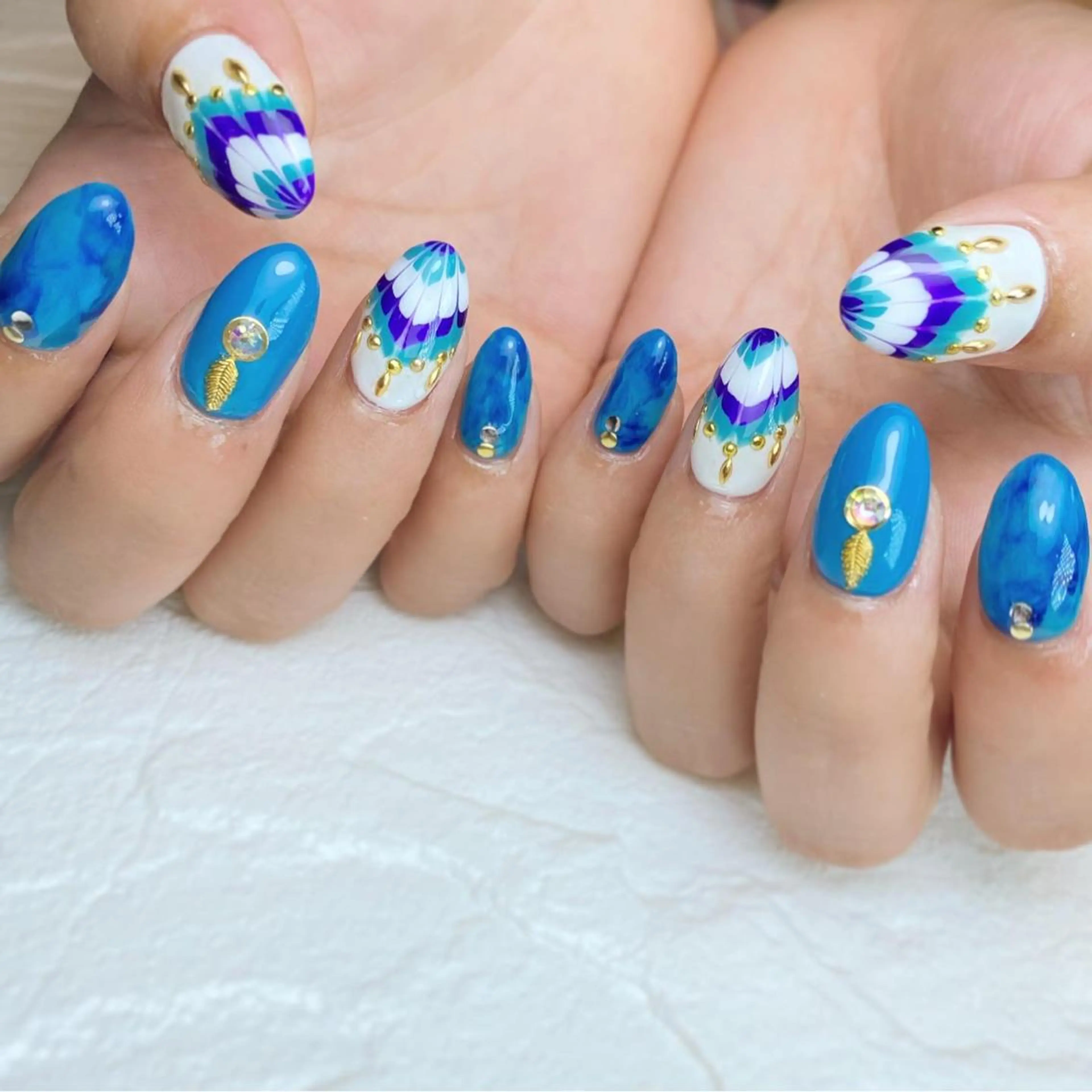 ネイル ピーコックネイル ハンドネイル Nail ameria megu所属・ameria meguのネイルデザイン