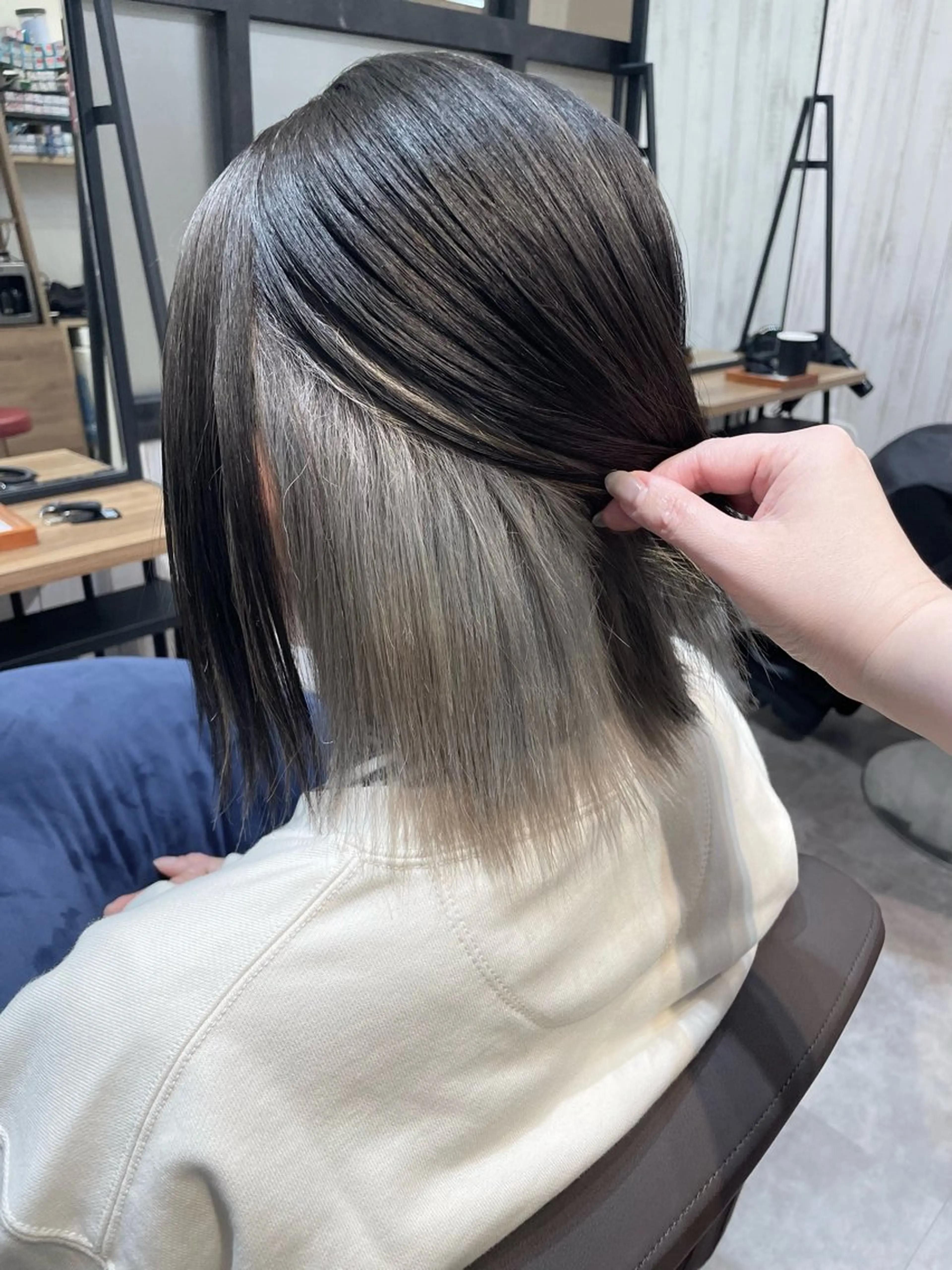ミディアム カット ヘアカラー ✨ブリーチ&髪質 改善✨高橋さやかのヘアスタイル