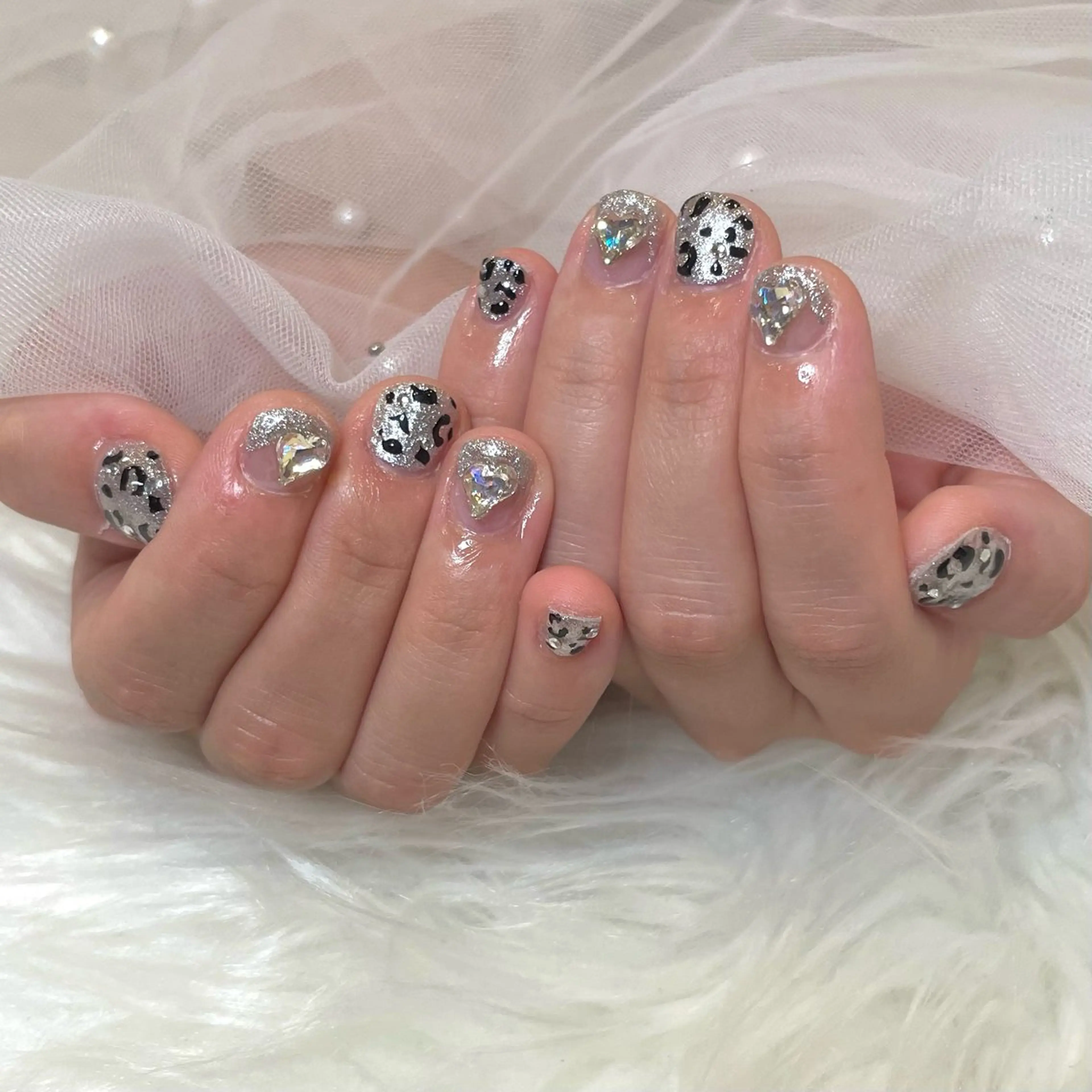 ネイル ハンドネイル yurika 🌷.*･ﾟのネイルデザイン