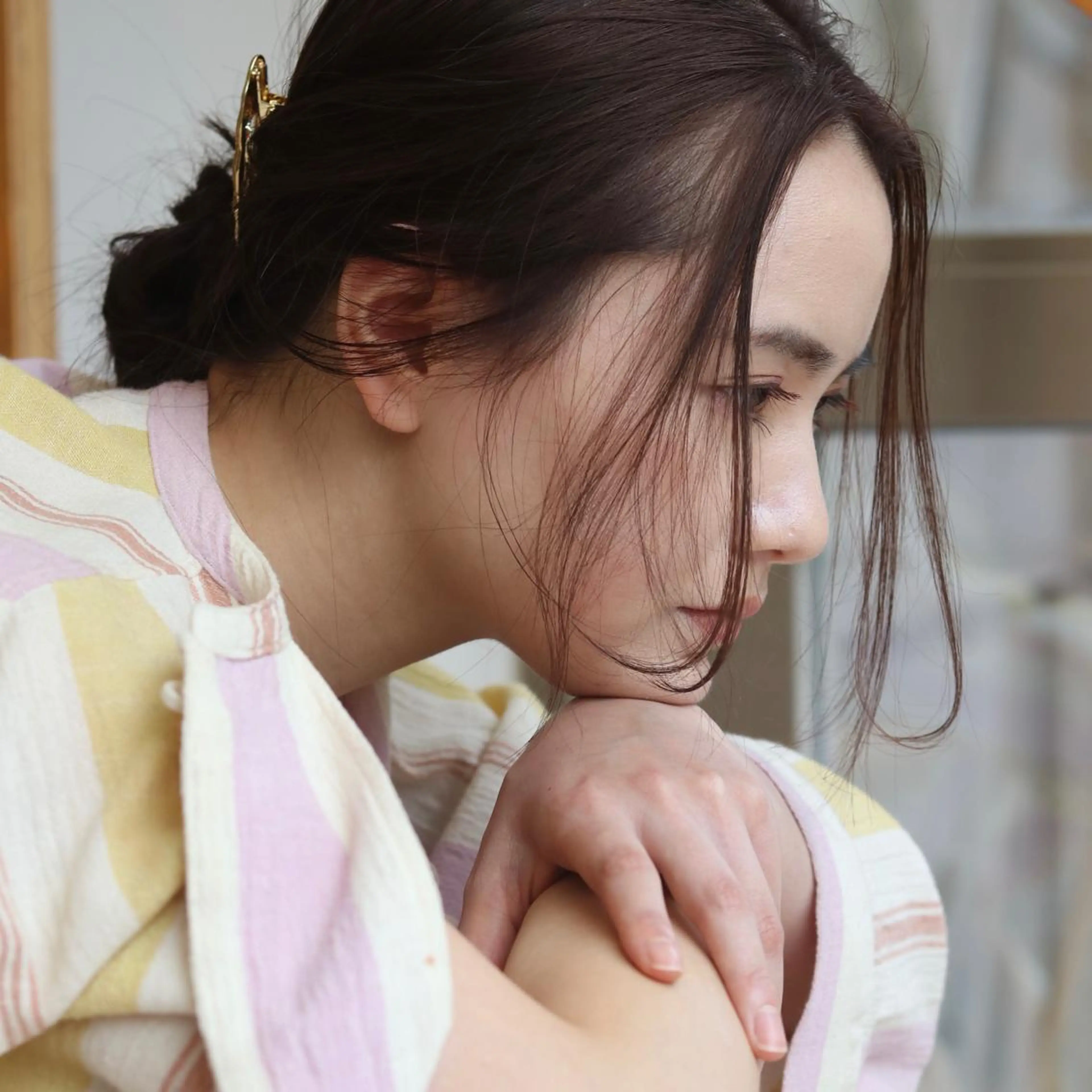 ミディアム カラー 透明感カラー ブリーチ/レイヤー 🌻Mutsumiのヘアスタイル