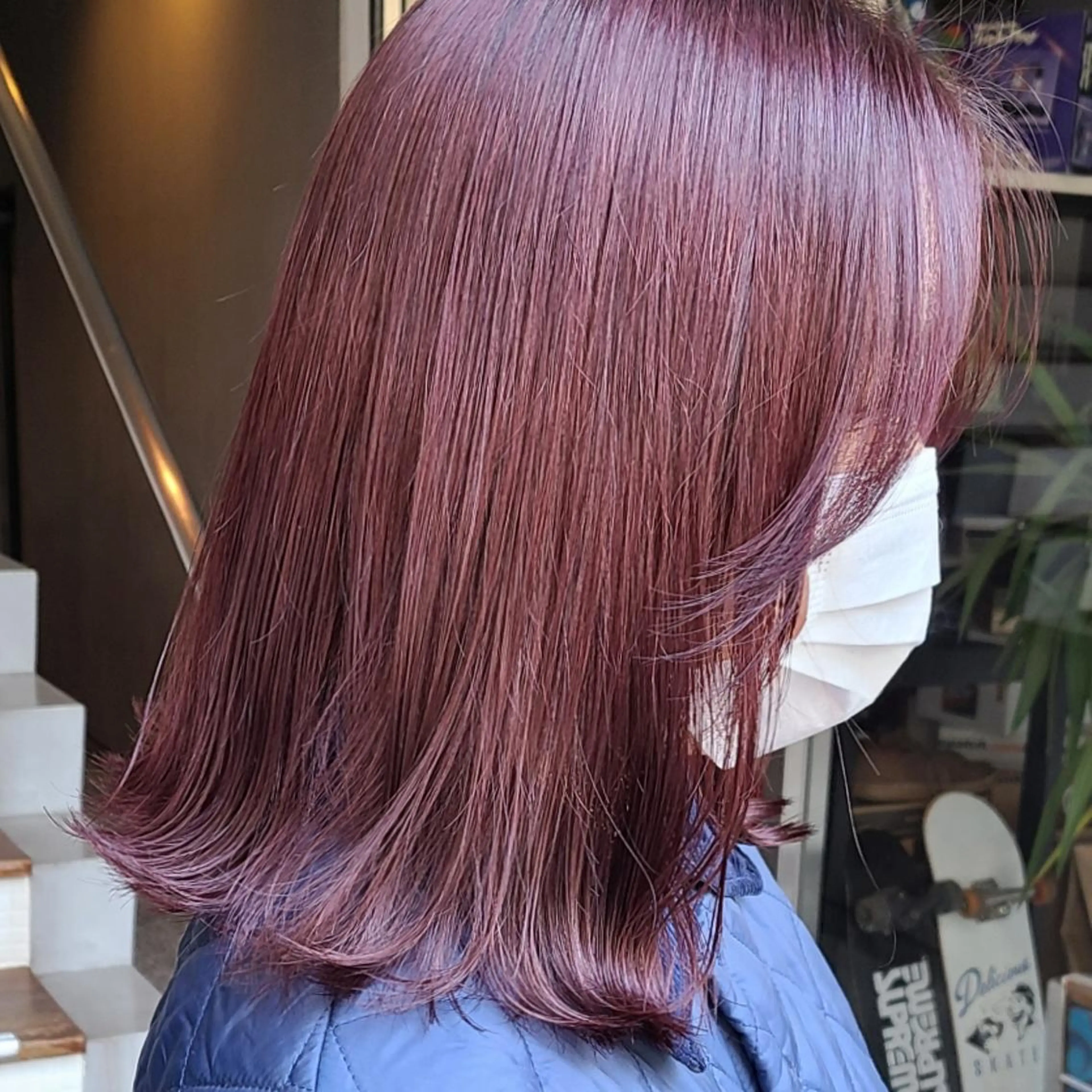 ミディアム ヘアカラー 西田 理沙のヘアスタイル