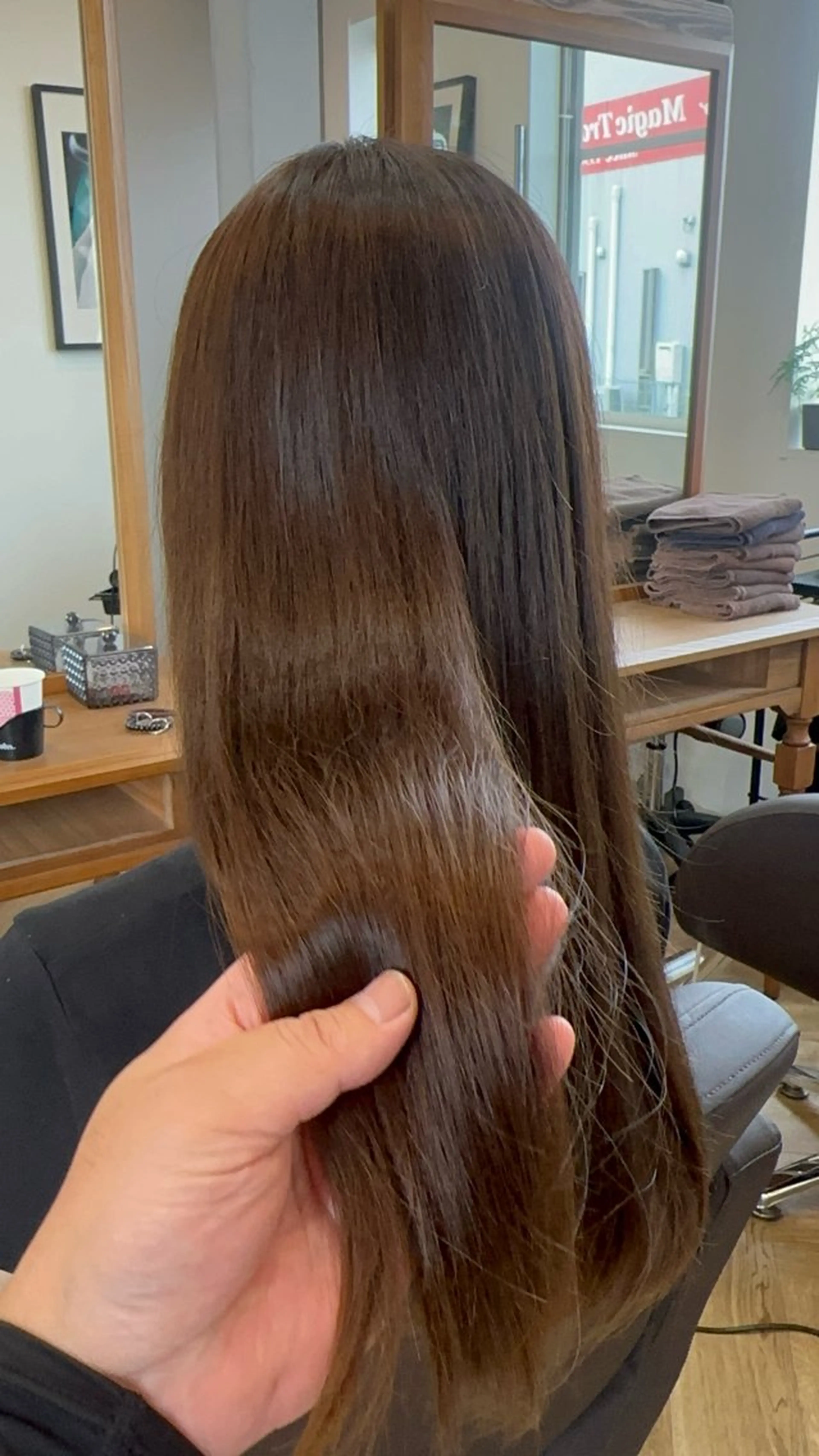 セミロング カラー パーマ ヘアアレンジ メンズ 縮毛矯正 ❤️可愛いハイトーン を造る❤️AKIRAのヘアスタイル