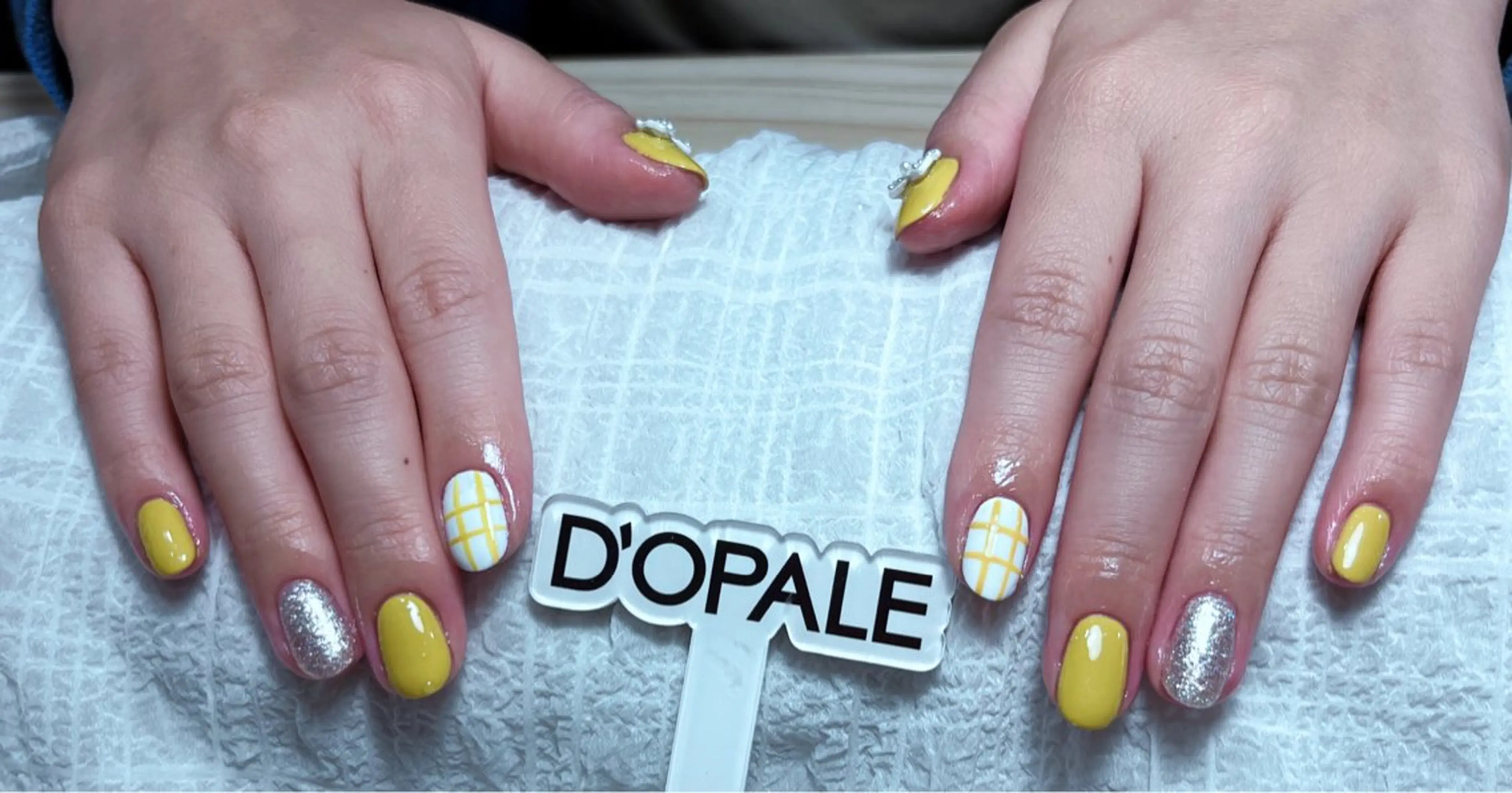 ネイル ハンドネイル DOPALE 上野店サロンのネイルデザイン