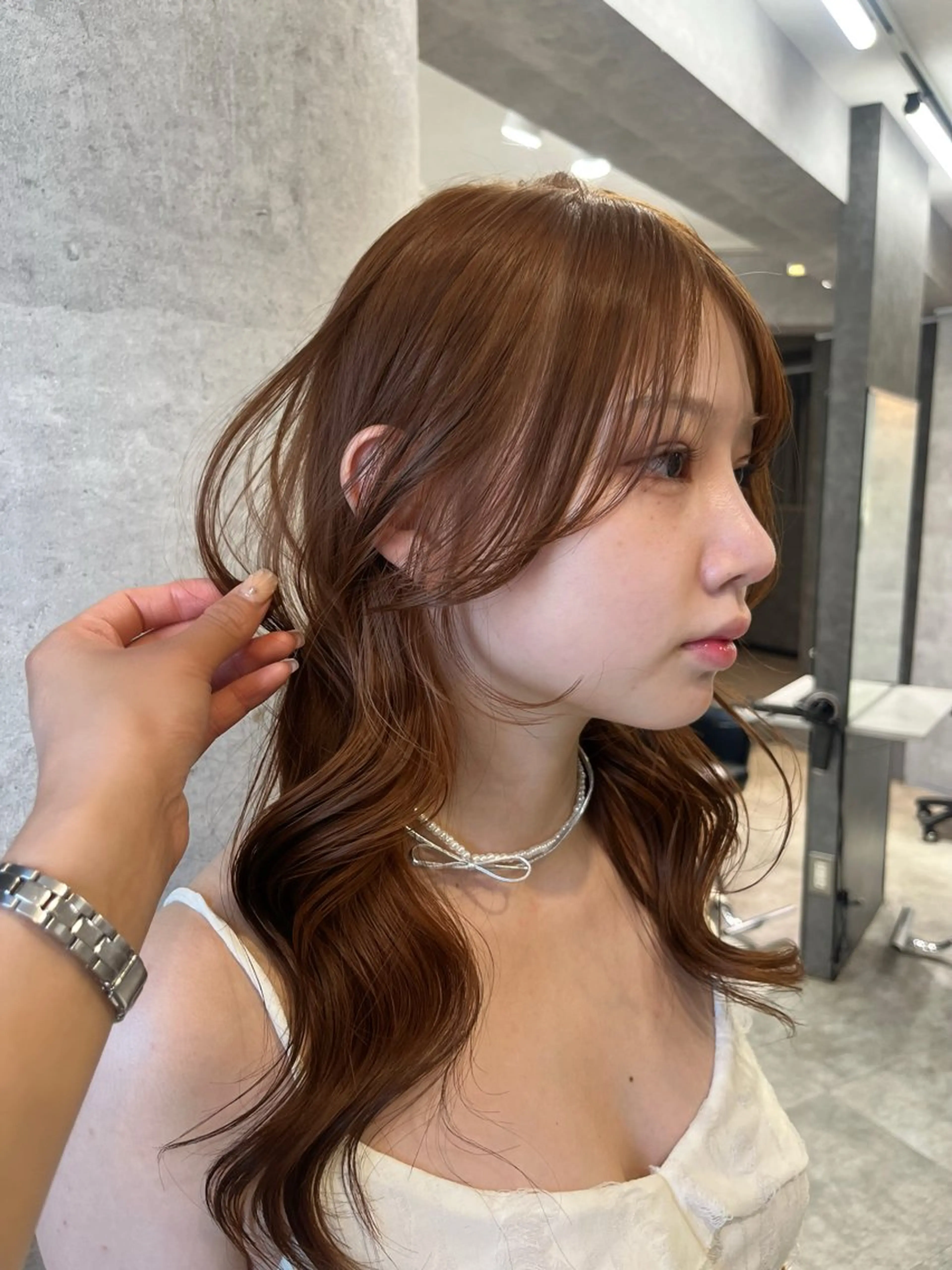 セミロング くびれヘア 顔周りカット 髪質改善 韓国風ヘア レイヤーカット トレンドヘア💖 海外ヘアkotomiのヘアスタイル