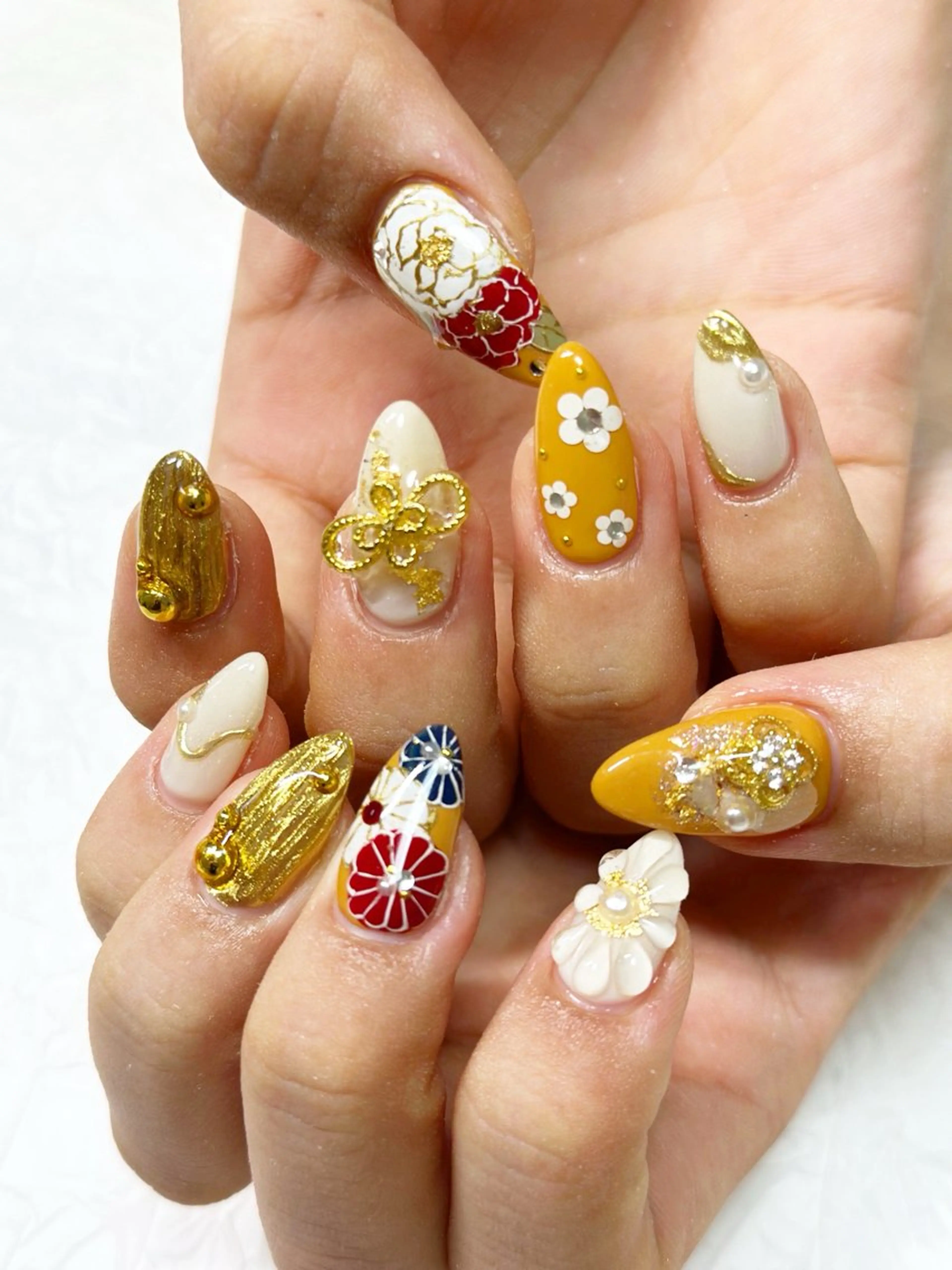 ネイル 成人式 ミラーネイル ♡Nailist yui♡のネイルデザイン