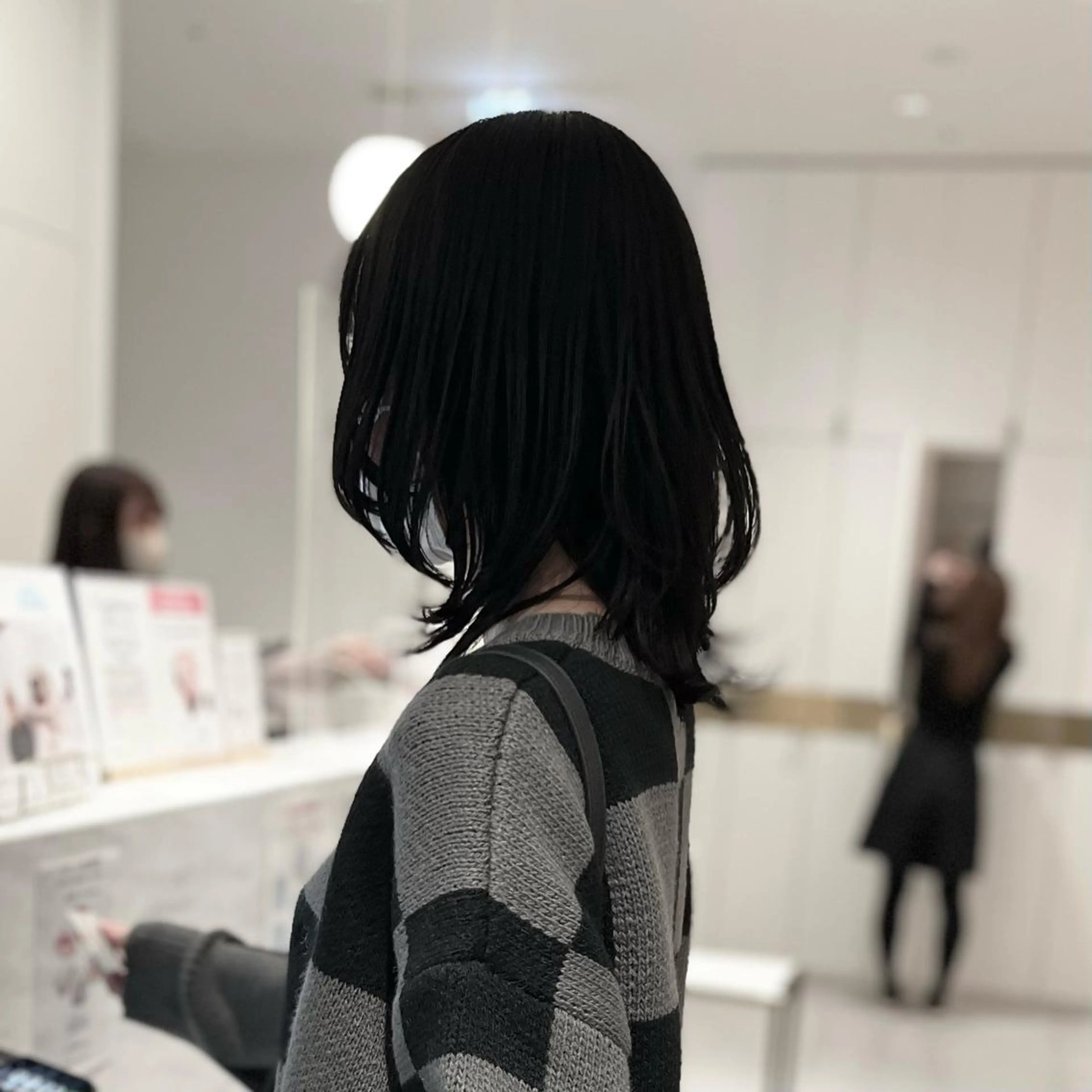 セミロング カラー 赤羽今日子/レイヤー /盛れる顔まわりのヘアスタイル