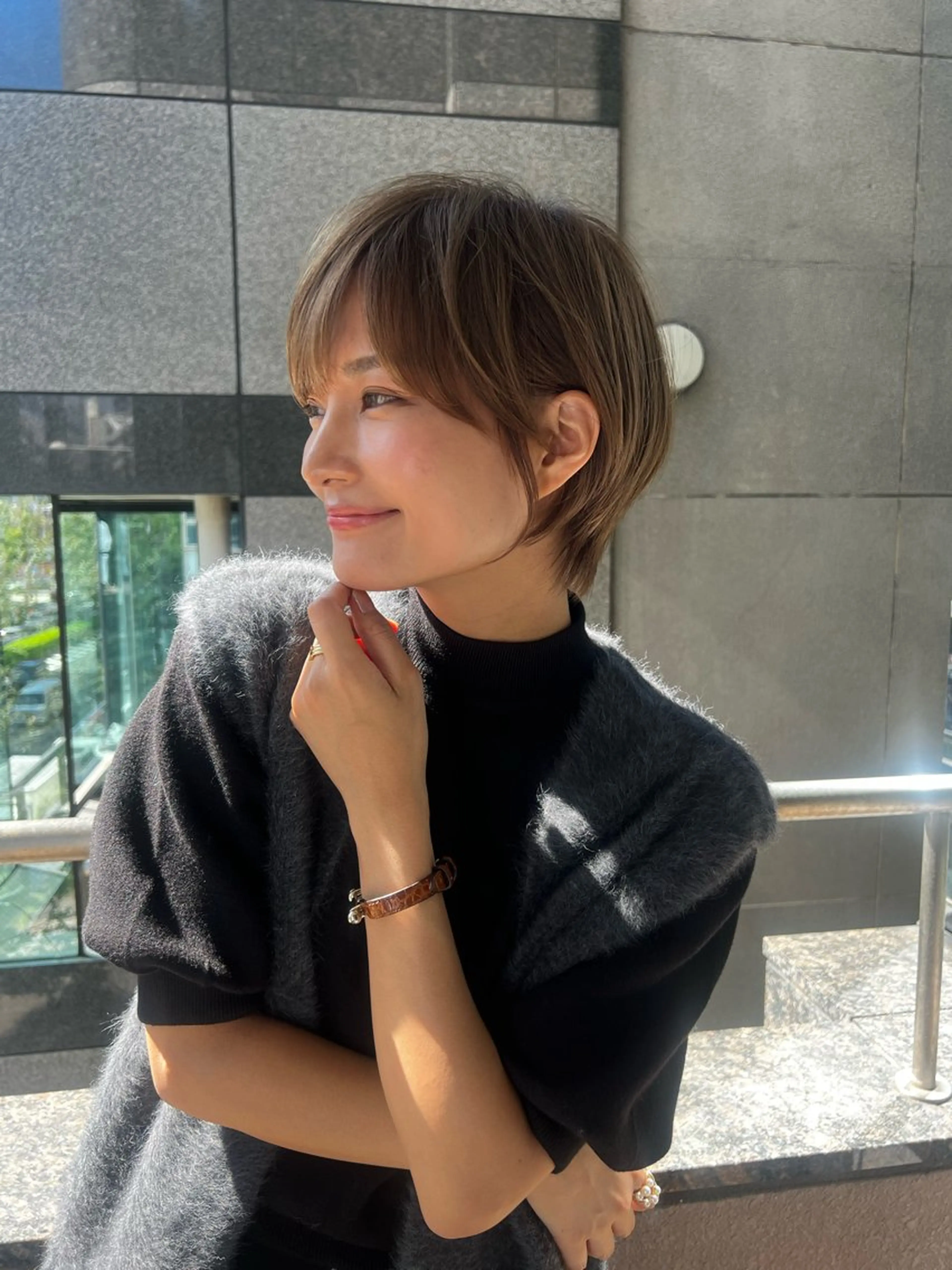 ショート ショートヘア 高島大登/顔周り /ミルクティーのヘアスタイル