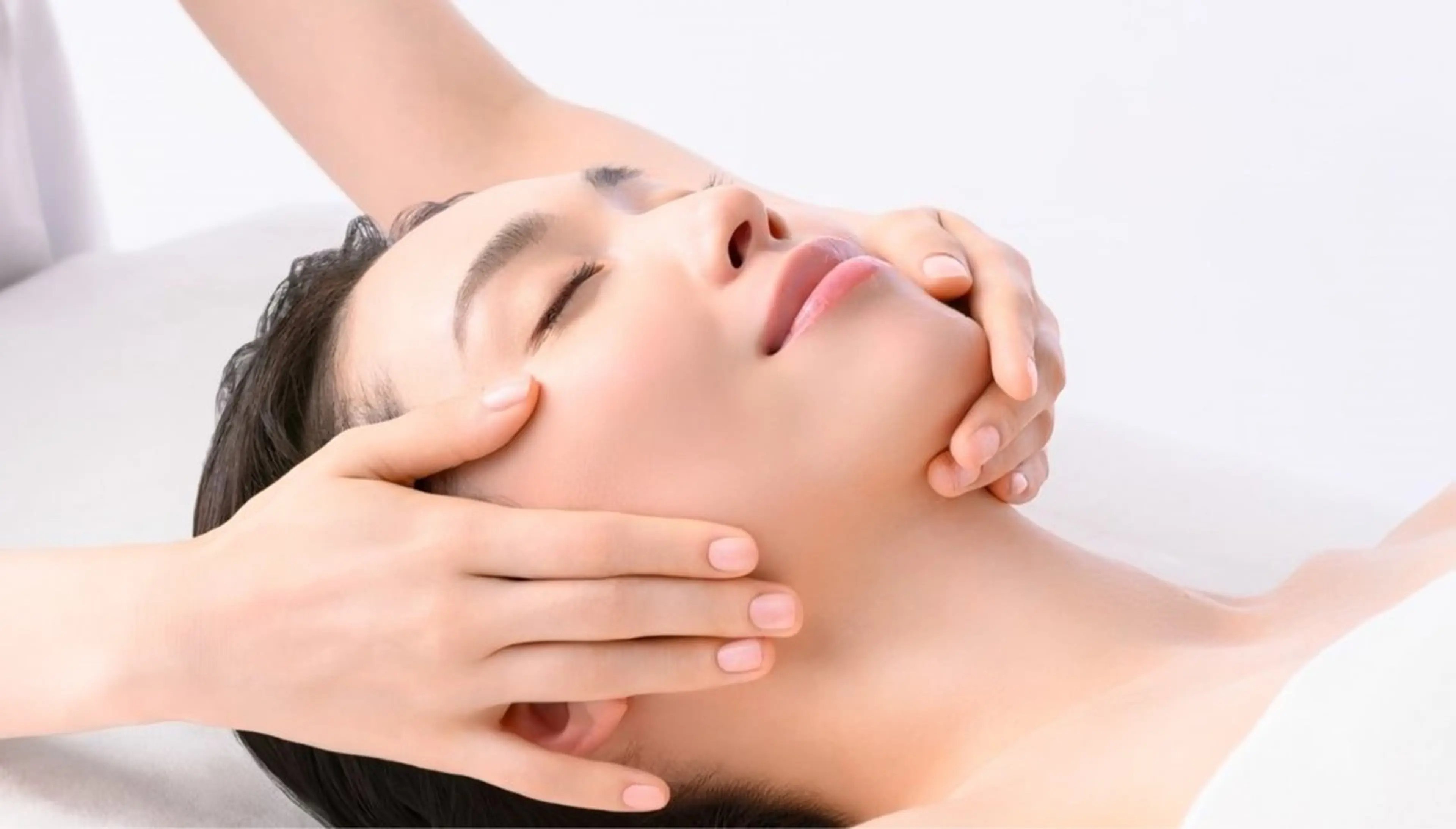 【新人応援キャンペーン】エステモデルの写真