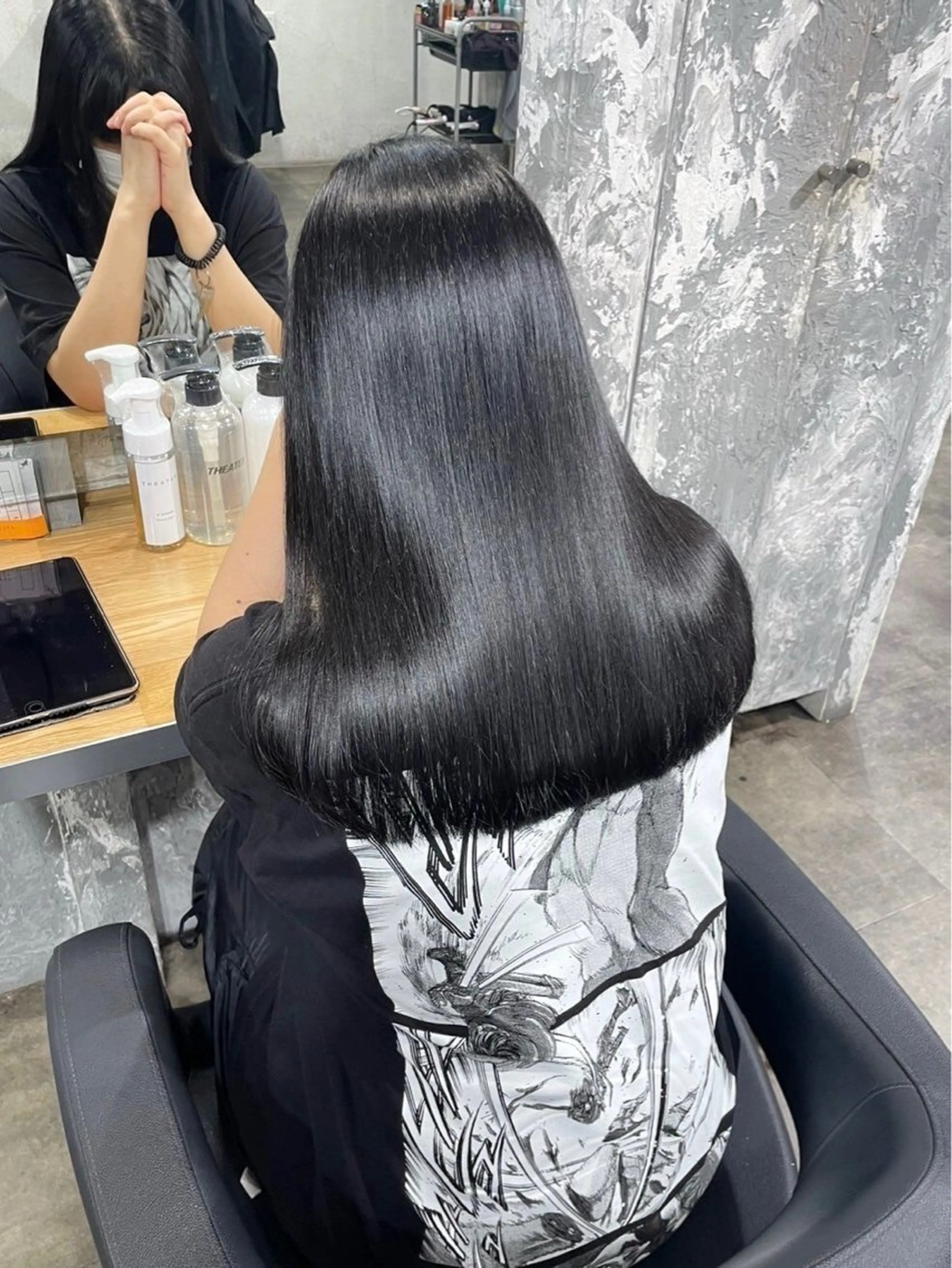 カラー まろっと🤍艶カラー yuune🤍のヘアスタイル