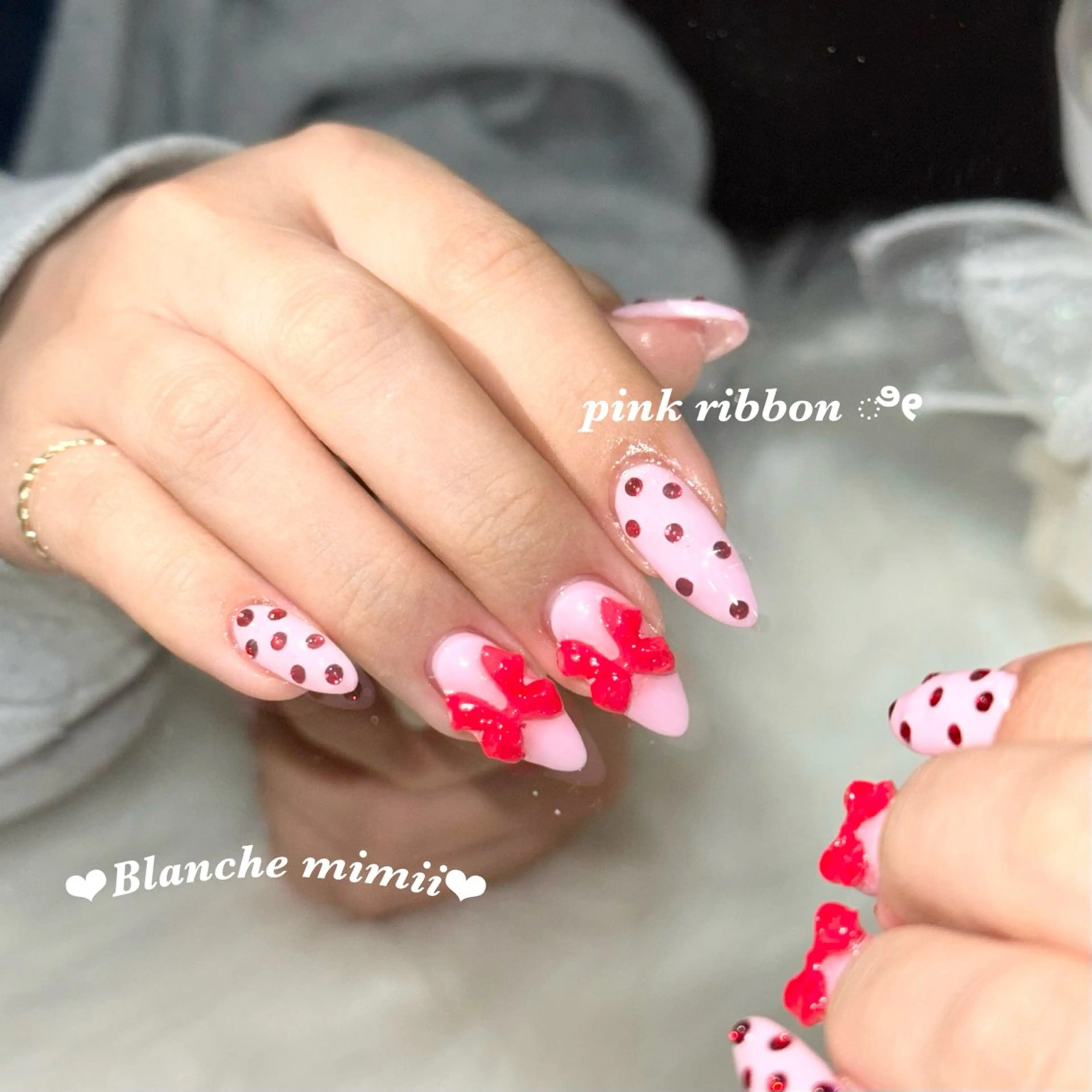 ネイル ガーリー 韓国ネイル マグネットネイル ワンカラーネイル ピンク ハンドネイル Blanche　mimii所属・Blanche Ayaのネイルデザイン