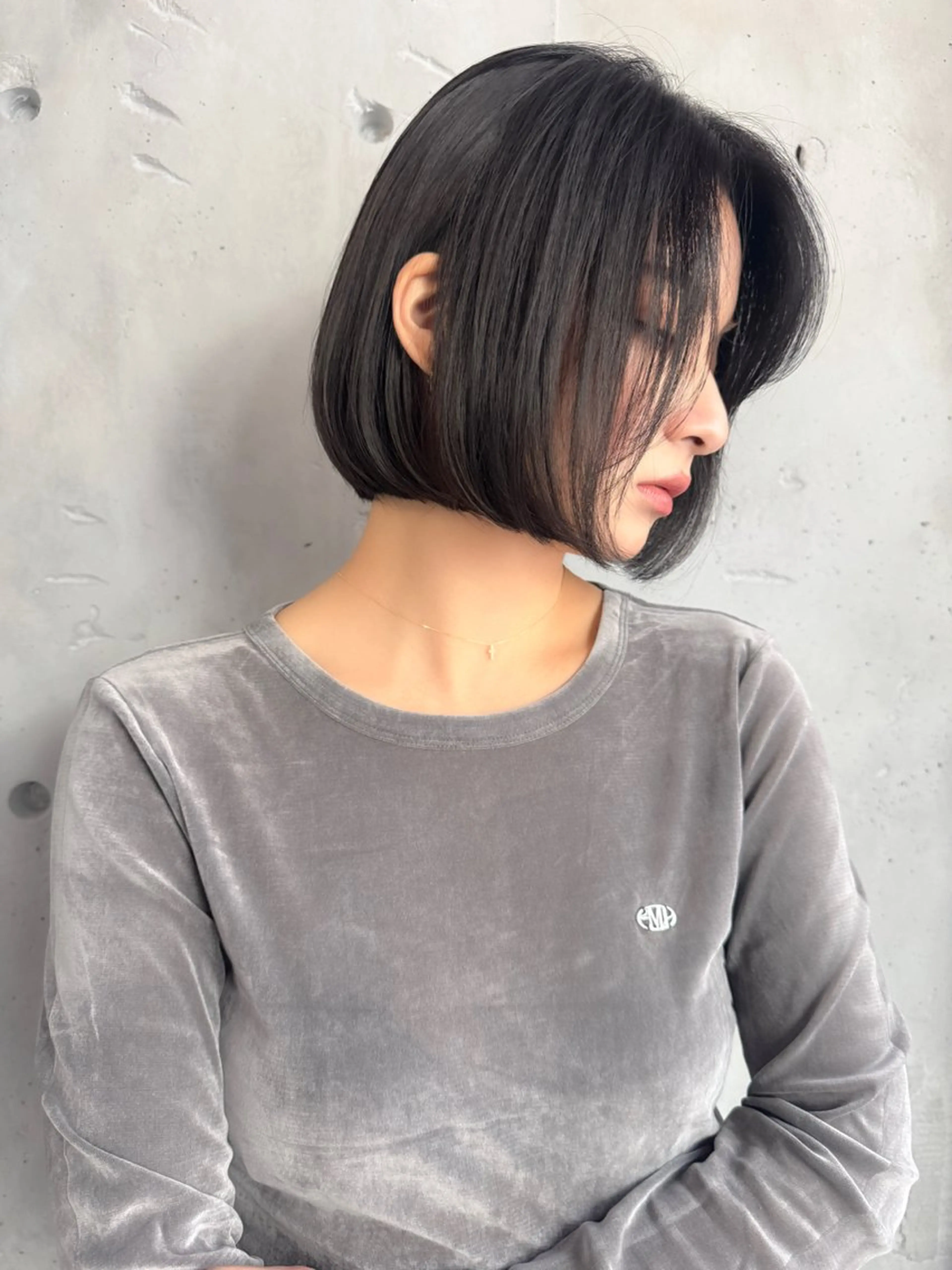 ミディアム カラー アディクシーカラー バレイヤージュ ブリーチ ケアブリーチ 透明感カラー カット ヘアカラー Grow by NYNY 打越裕樹のヘアスタイル