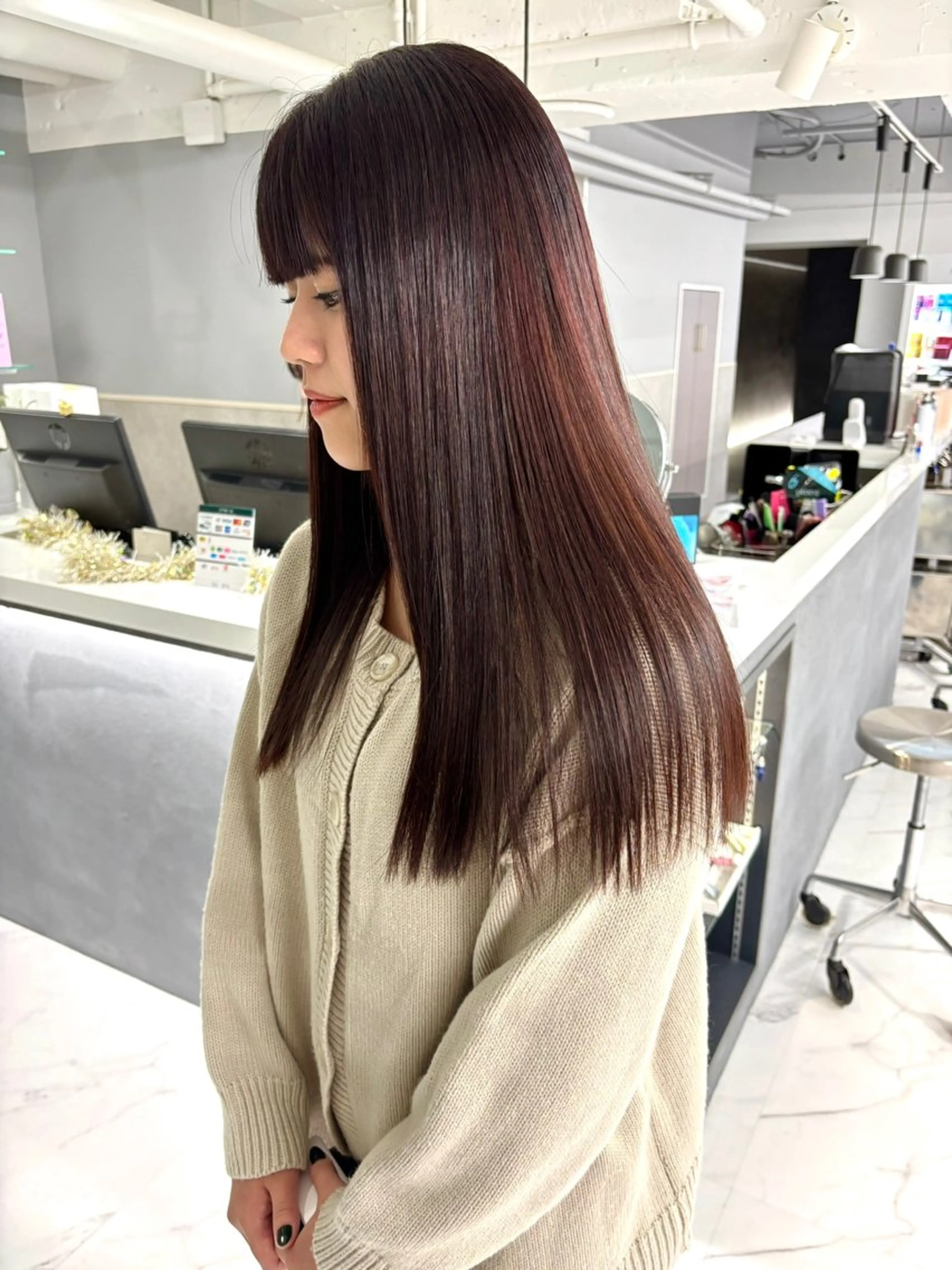 ロング 髪質改善 縮毛矯正 Miyu🎀レイヤー ／透明感カラー🪽のヘアスタイル