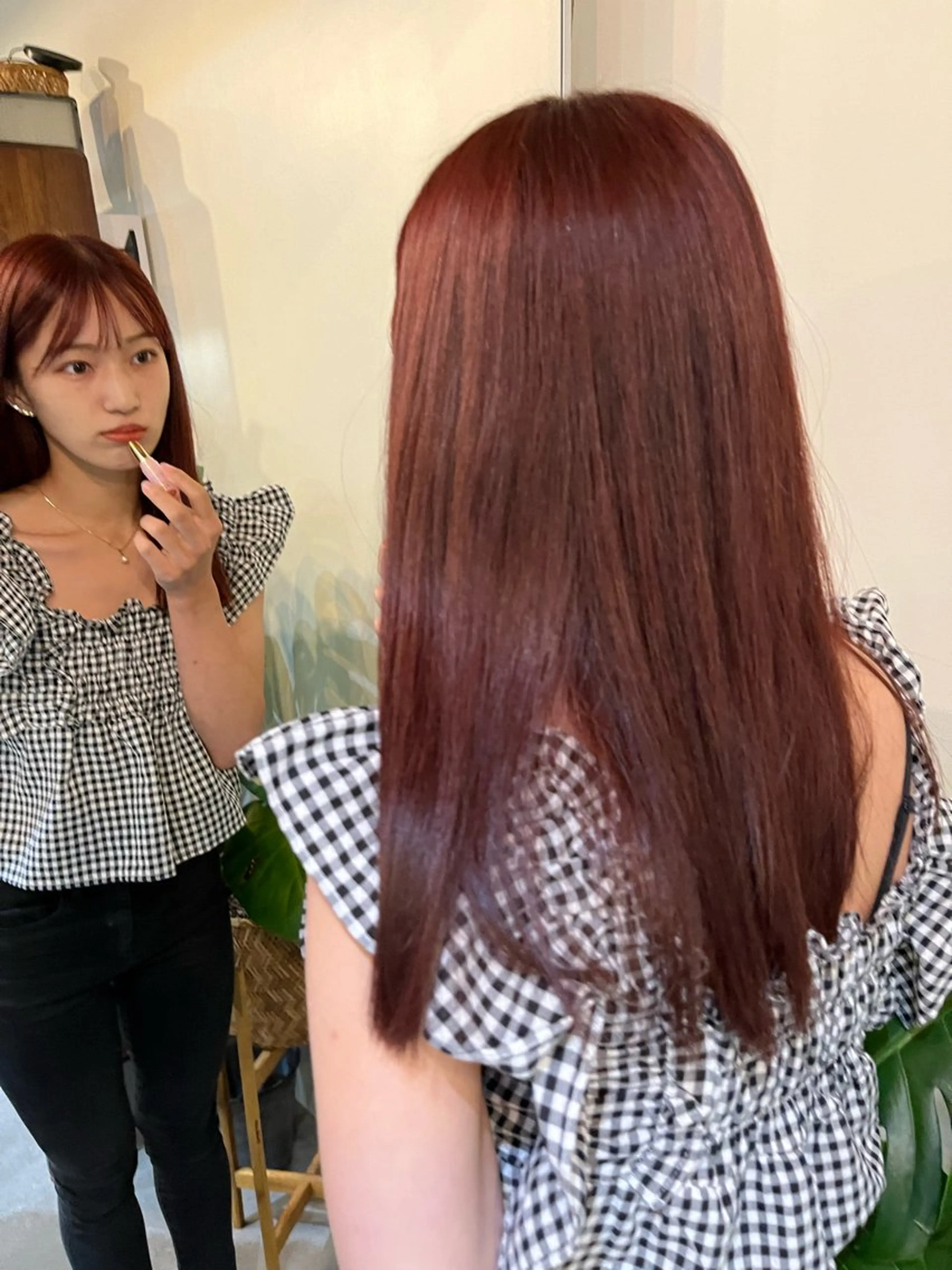 ロング レッドブラウン ヘアカラー レイヤーカット/ウル フ　chinatsuのヘアスタイル