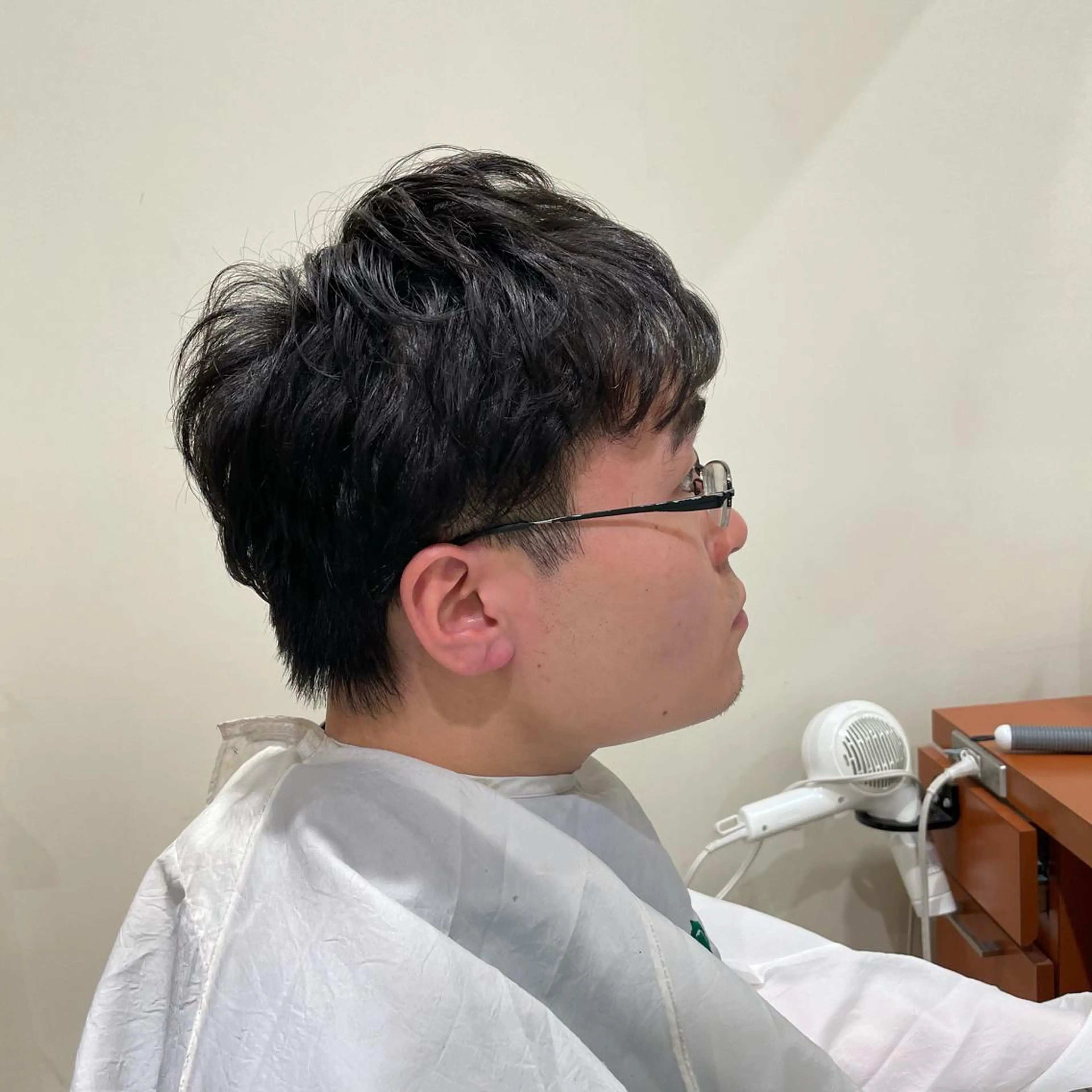 ショート パーマ 髙田 千華 レディースカットのヘアスタイル