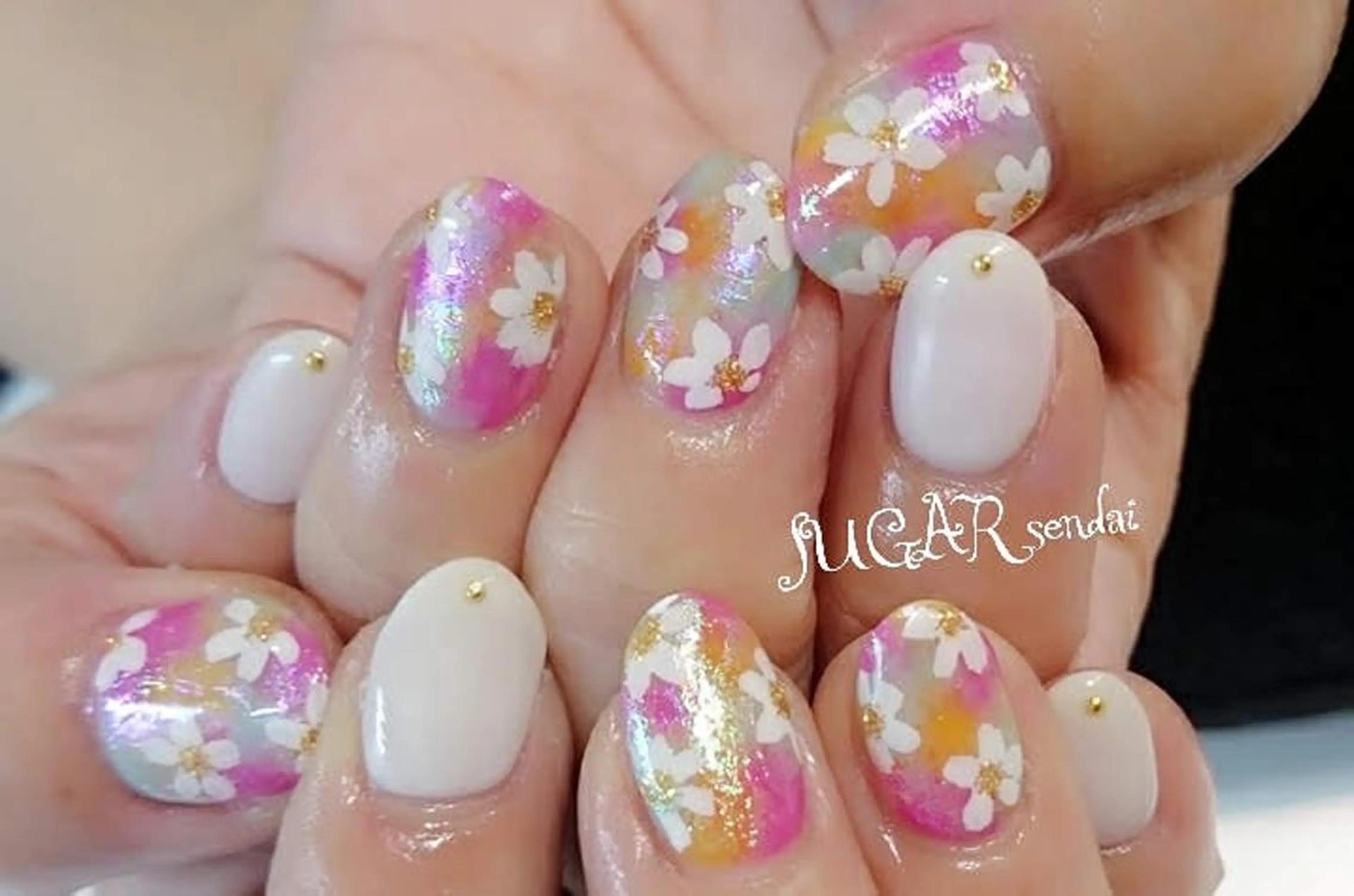 ネイル SUGAR sendai Nail所属・鈴木 ゆかりのネイルデザイン