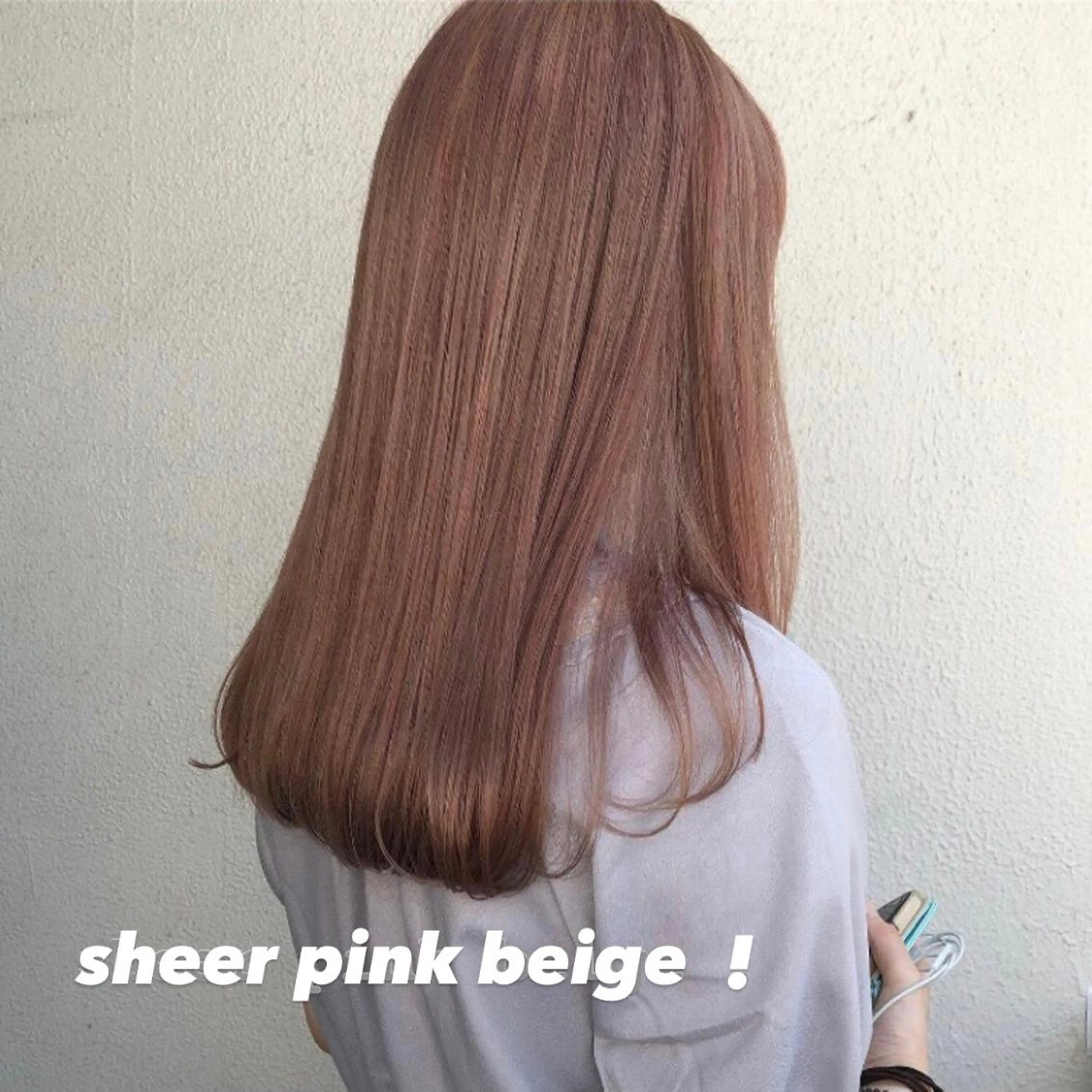 セミロング カラー パーマ ヘアアレンジ ネイル マツエク・マツパ ベージュカラー ピンクカラー ピンクベージュ カラーマツエク ピンク トレンド眉🌈✨ arisaの眉毛・アイブロウイメージ