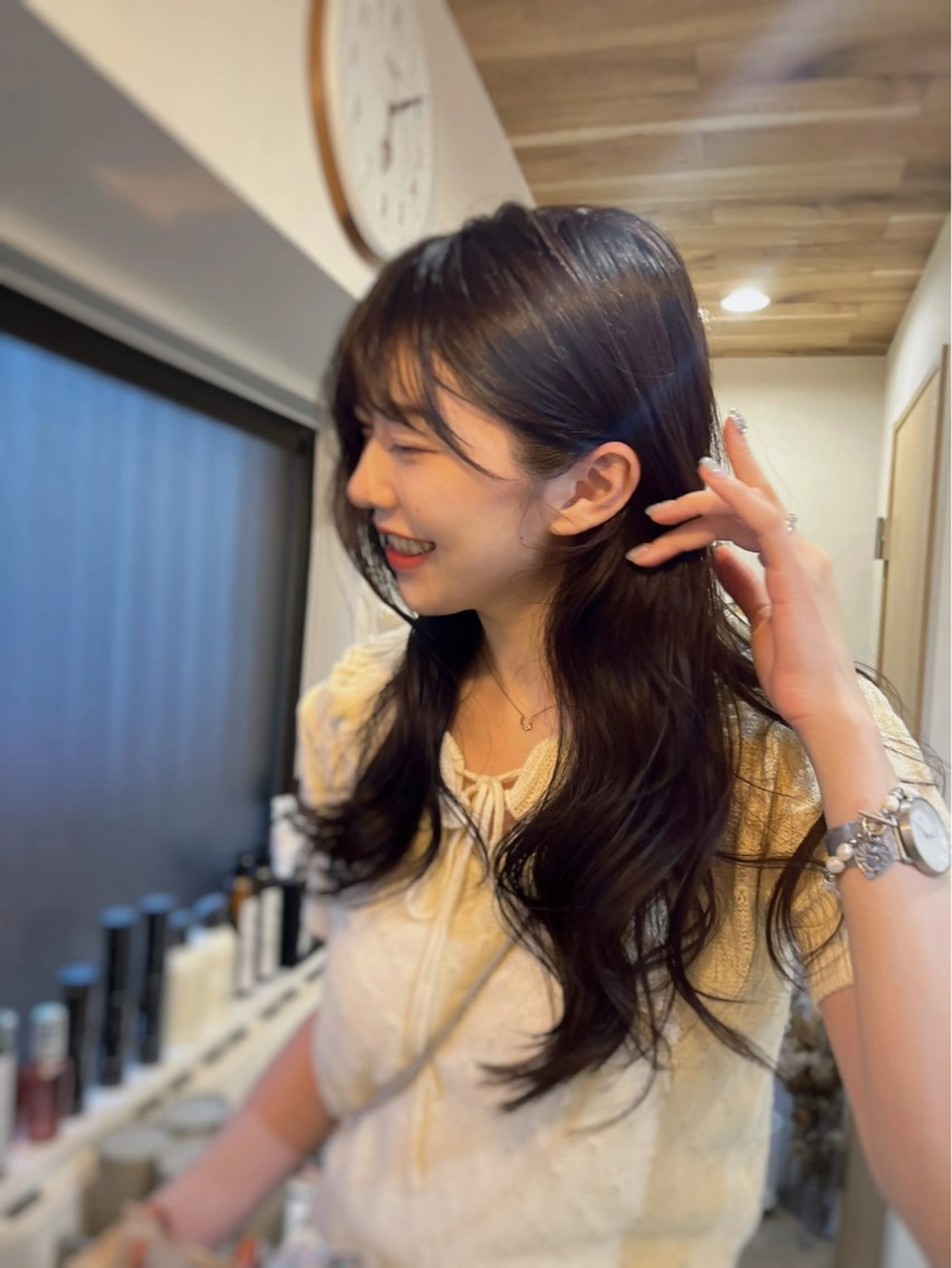 ロング カラー ラベンダーカラー ラベンダーグレー 下石怜子/レイヤー カット/透明感カラーのヘアスタイル