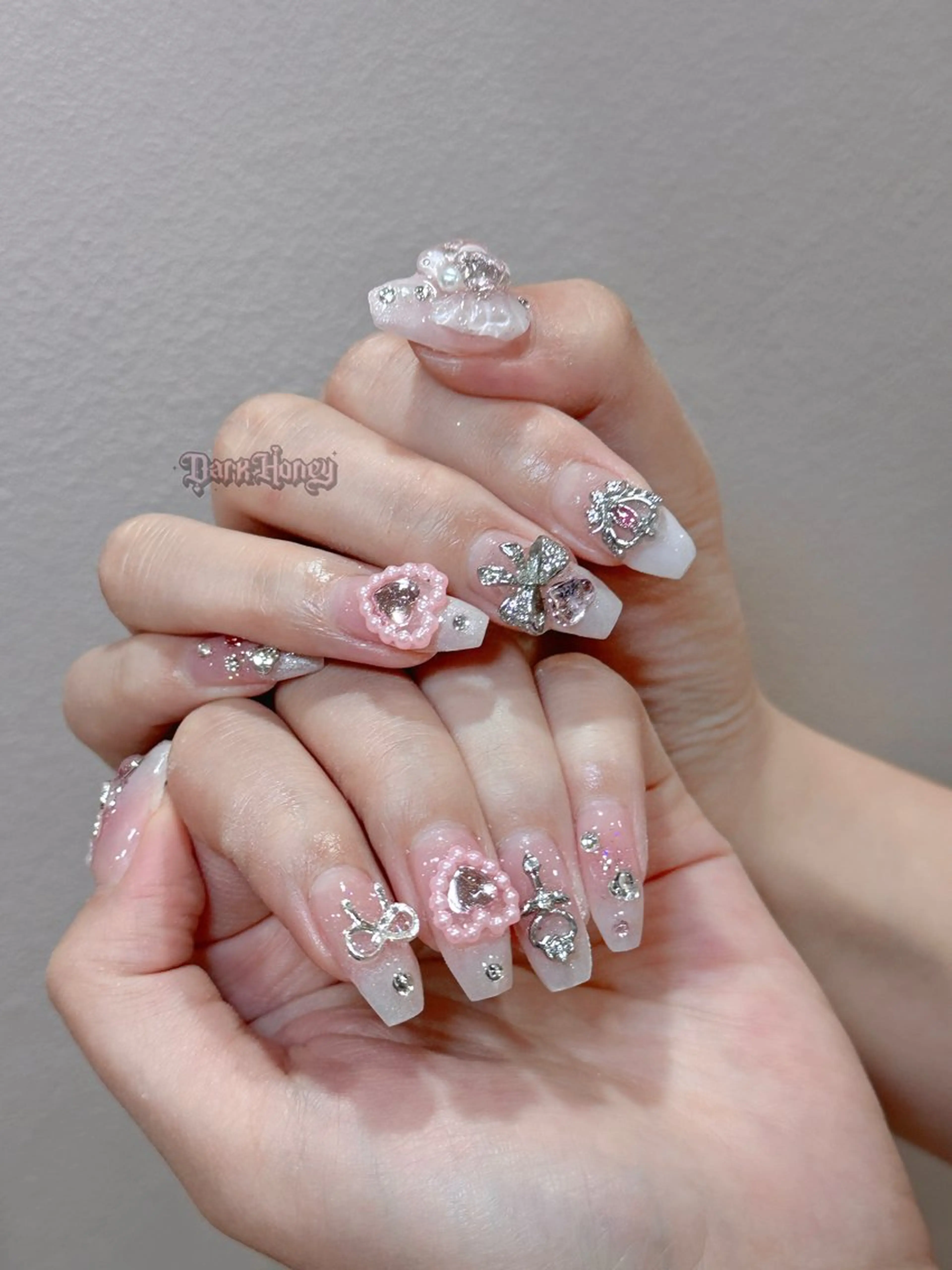 ネイル ハンドネイル ハンドケア darkhoney 池袋💅のネイルデザイン