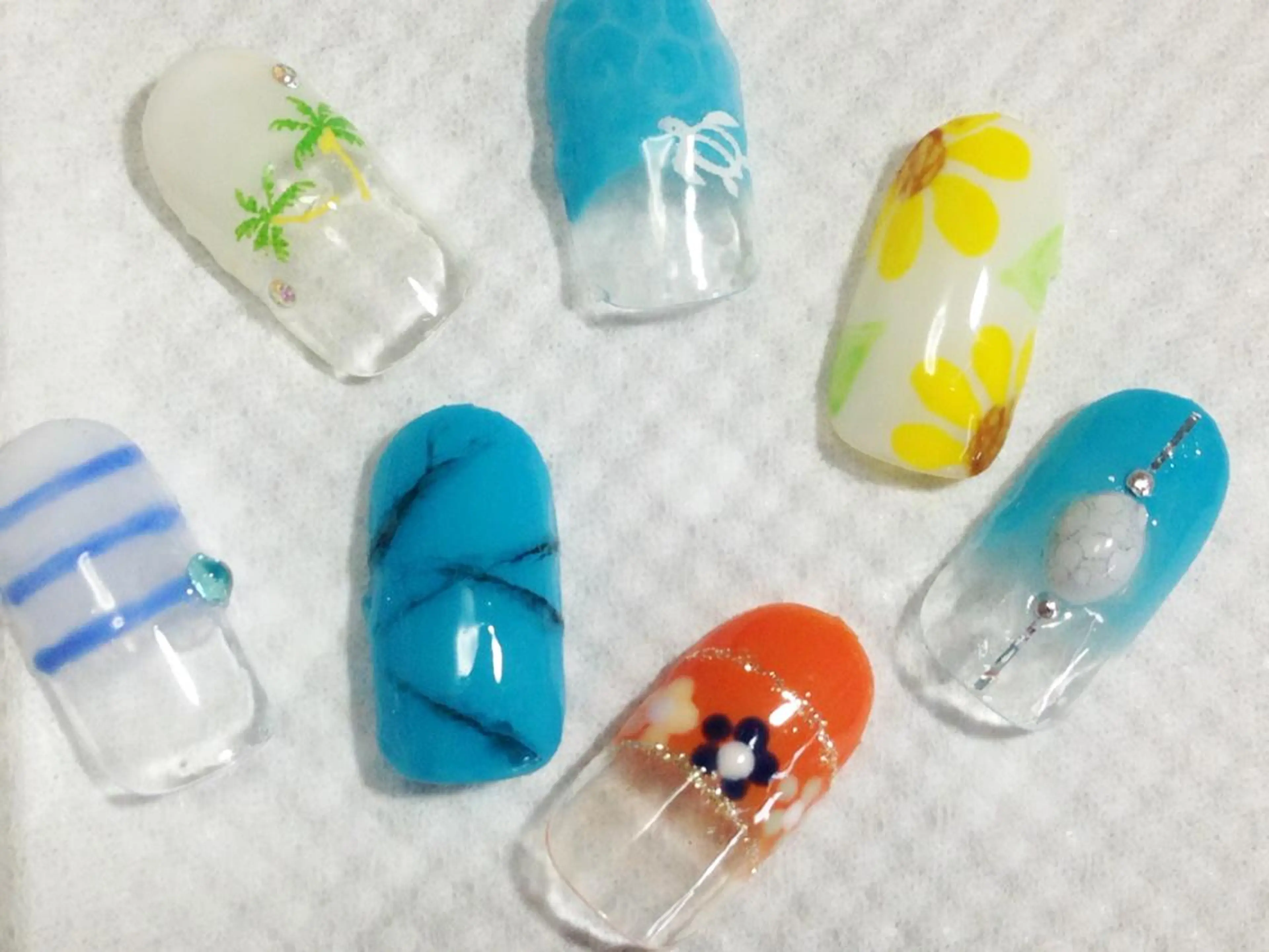 ネイル アートネイル リラネイル所属・福田 美代子のネイルデザイン