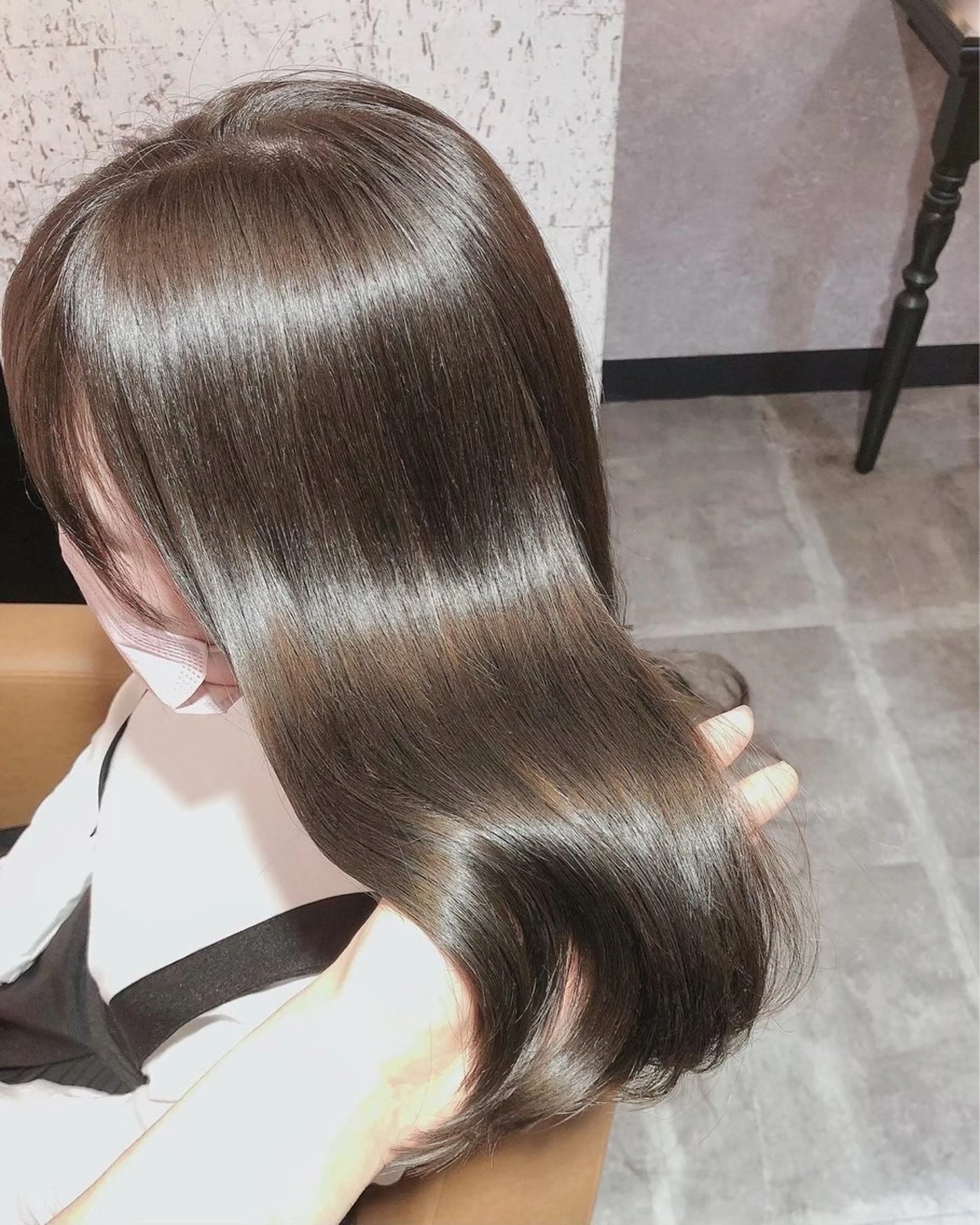ロング カラー オリーブカラー クリスマス ヘアカラー Lond rouge所属・💚銀座/ミディアム /美髪矯正/芦川💚のヘアスタイル