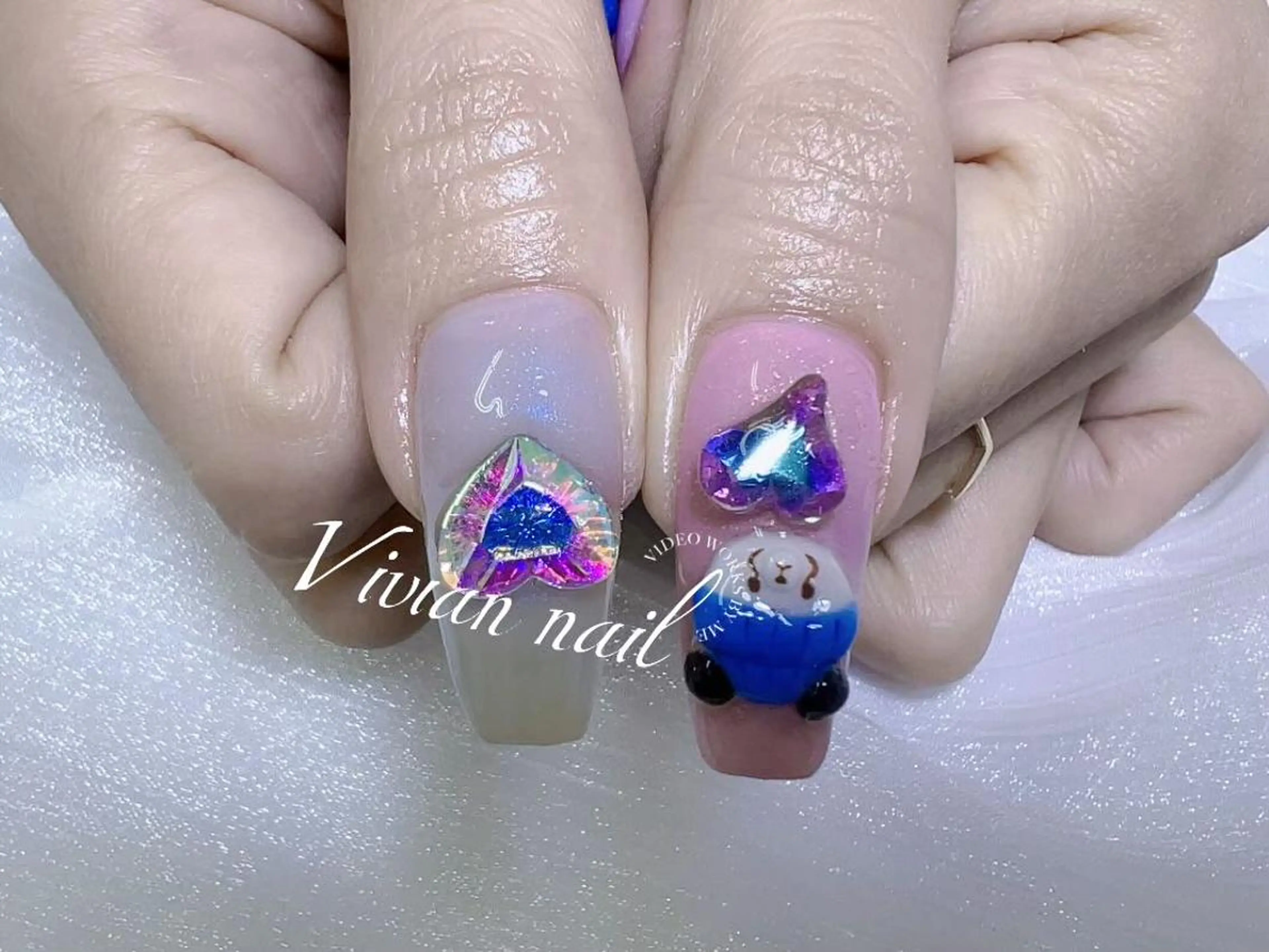 ネイル VIVIAN リサのネイルデザイン