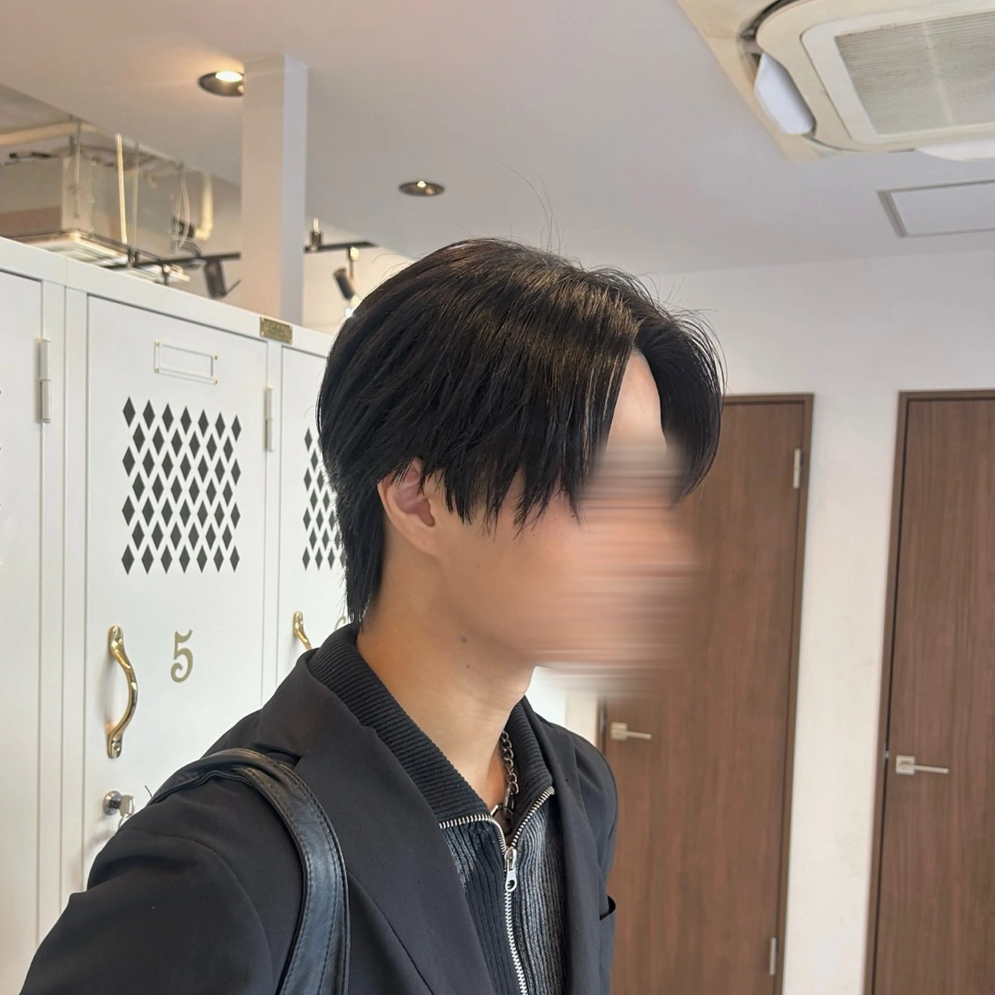 ショート メンズ センターパート メンズ韓国風 韓国風ヘア ✂️カット無料 🫧ｍｉｙｕ️🫧のヘアスタイル