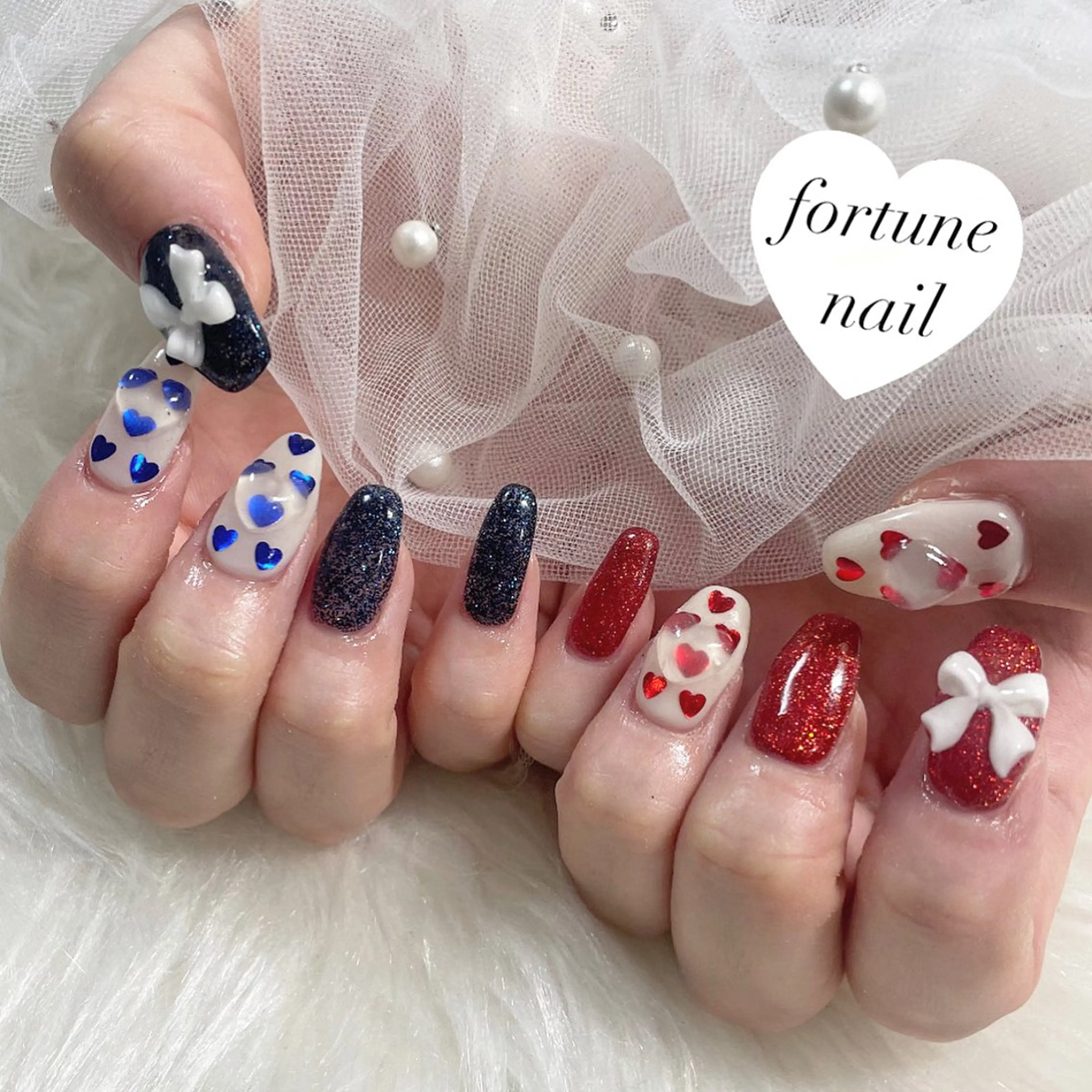 ネイル ハート ホログラムネイル ラメ(グリッター) 冬ネイル クリスマス 💎saori 💎のネイルデザイン