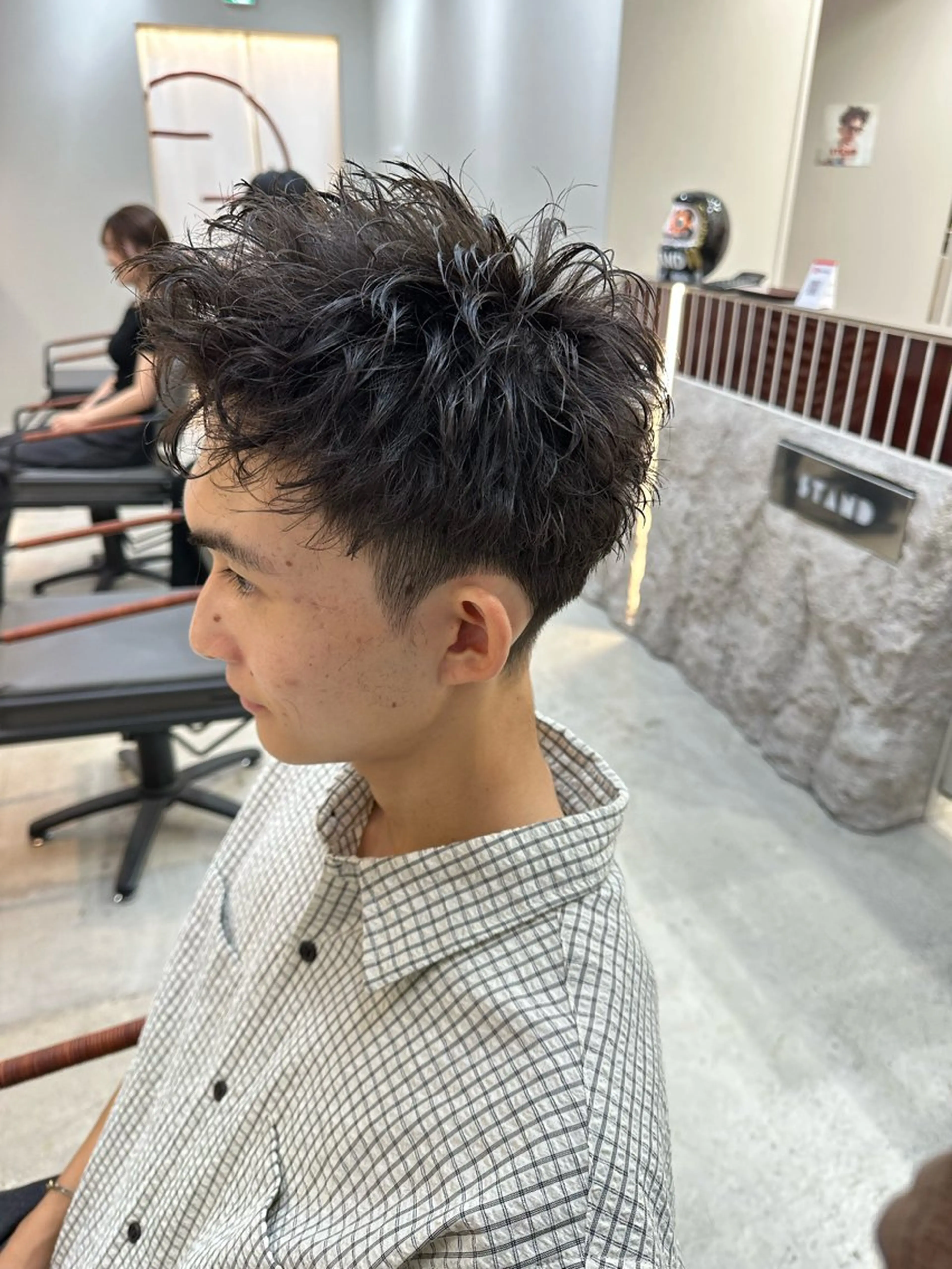 ショート パーマ メンズ カット パーマ 木下 健心のヘアスタイル