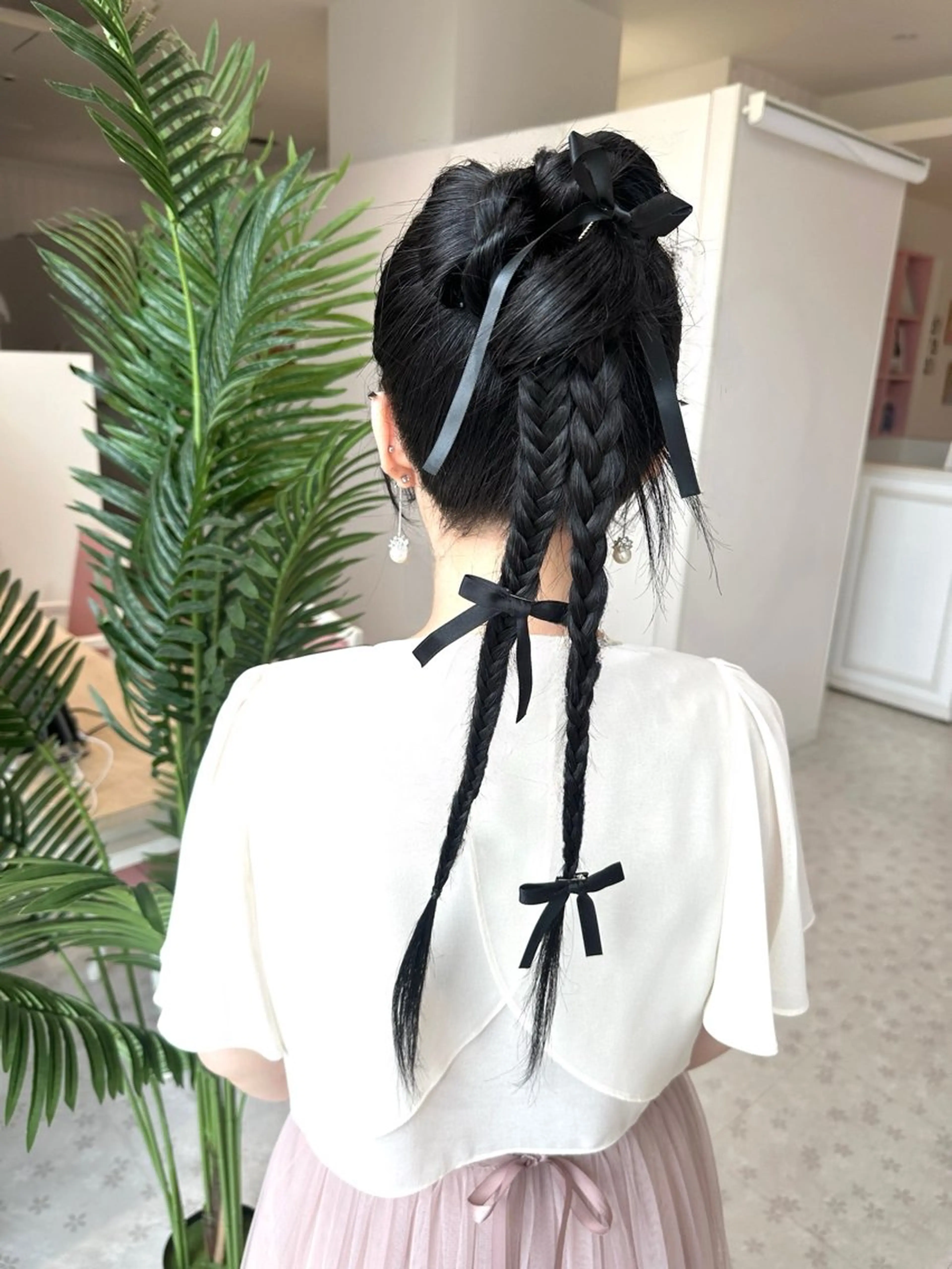 ヘアアレンジ ヘアセット レイヤーカット/ ハイトーンchimiのヘアスタイル