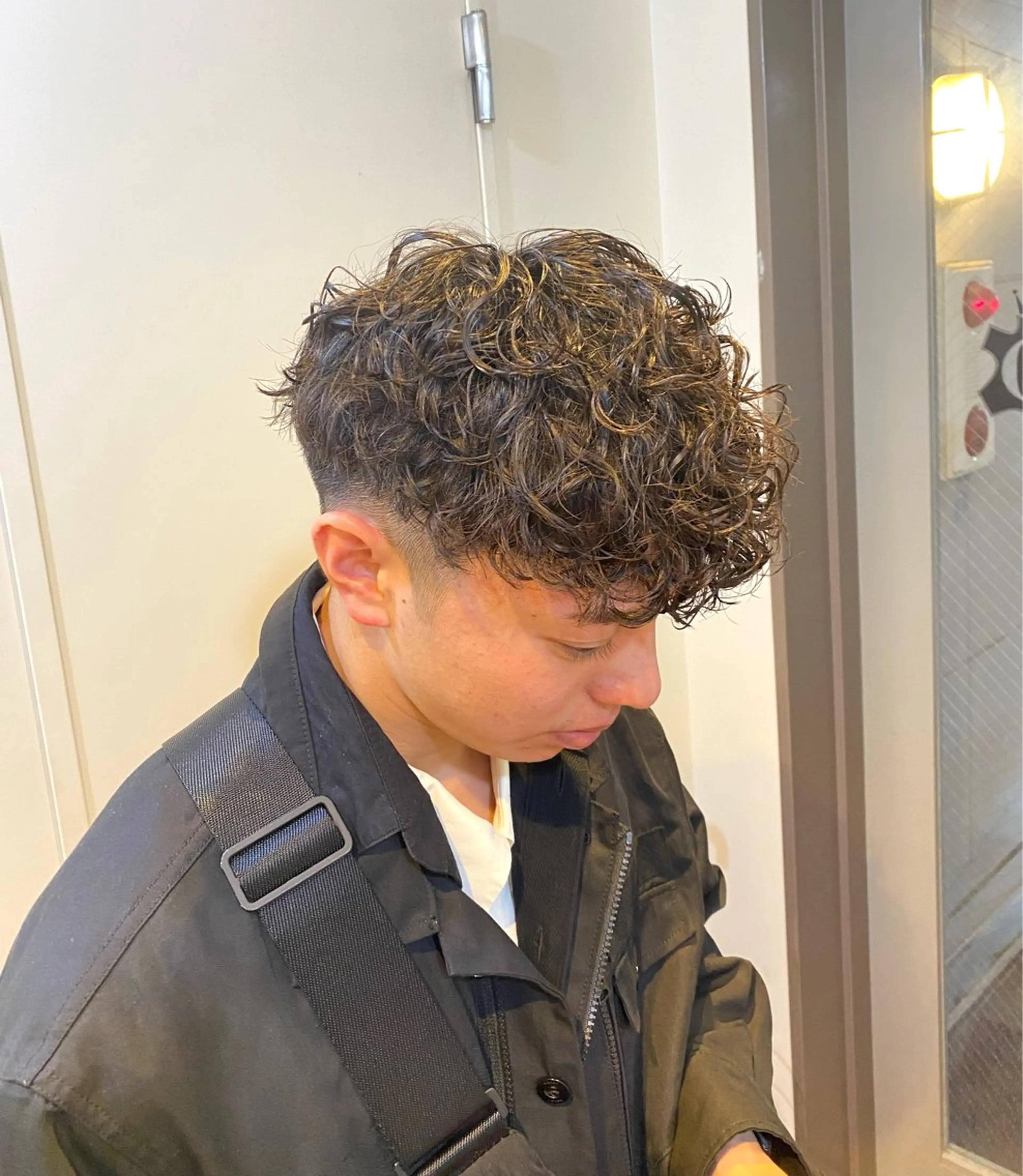 パーマ メンズ メンズパーマ スペインカール カット パーマ シャドウパーマ/ 波巻パーマYu-Kiのヘアスタイル