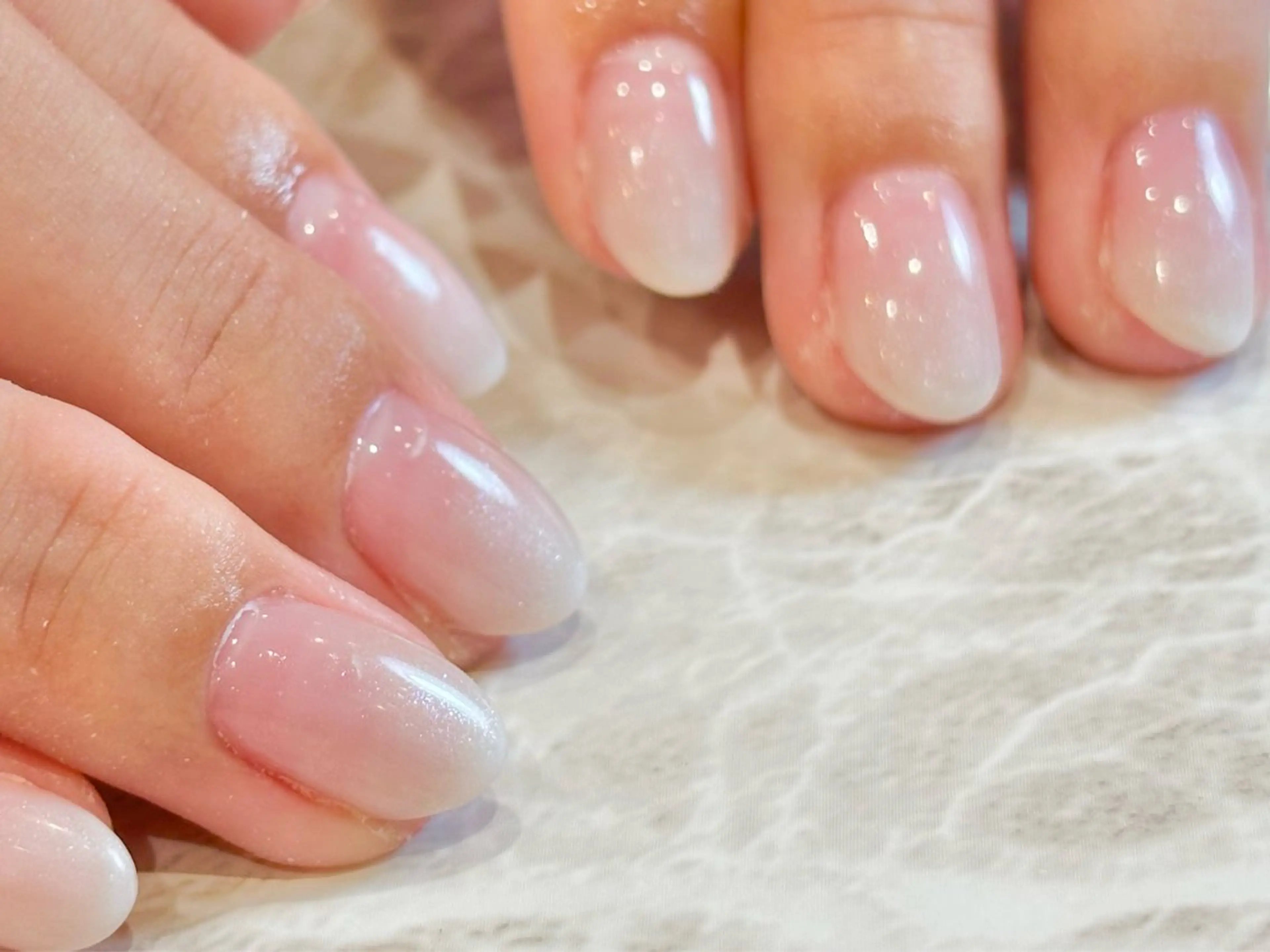 【初回オフ無料】HANDジェル★カラーグラデーションの写真