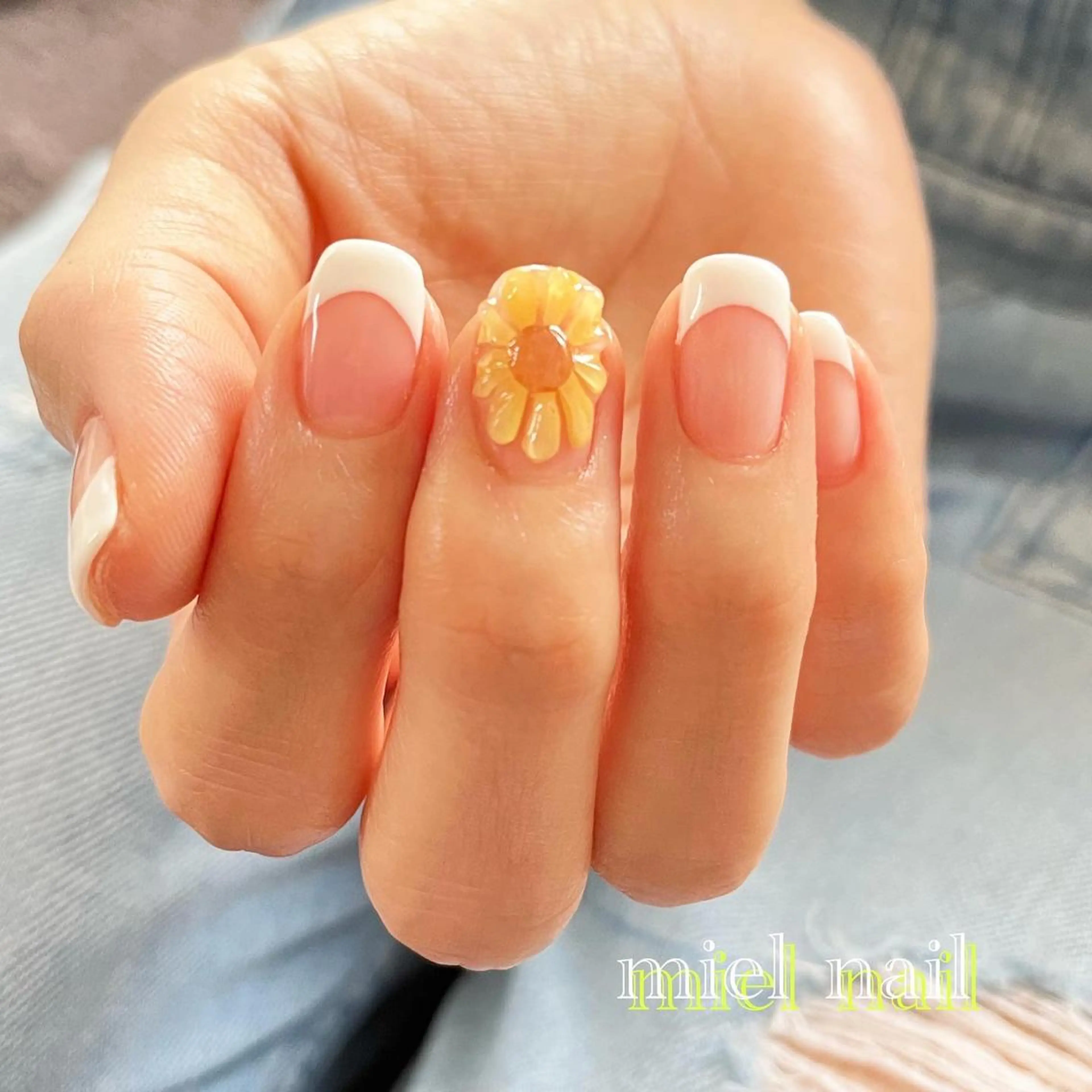 ネイル フレンチネイル シンプルネイル 夏ネイル ハンドネイル miel nailのネイルデザイン