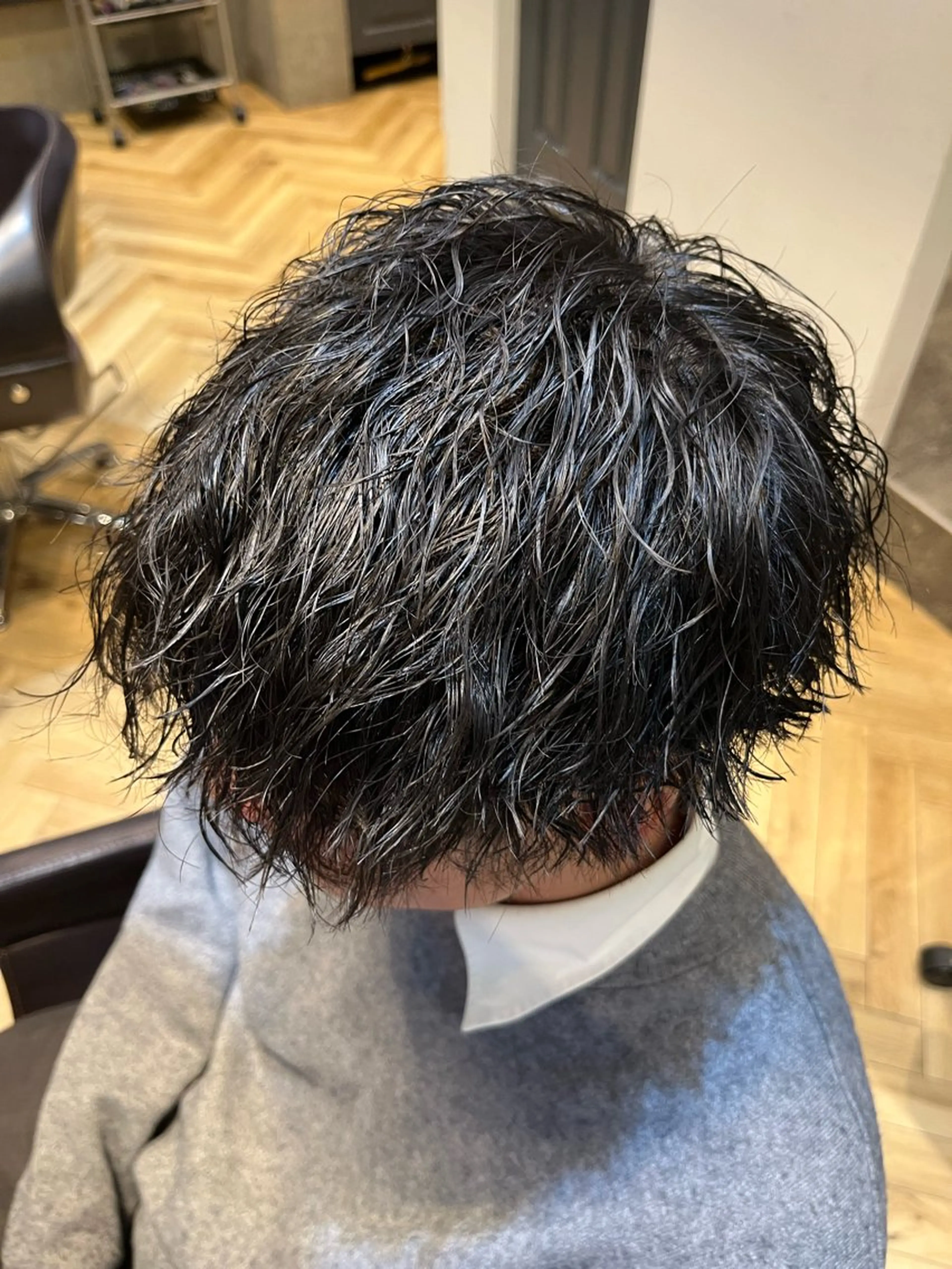 ショート カラー パーマ メンズ メンズハイライト メンズパーマ スペインカール スパイキーショート メンズツイストパーマ カット パーマ toledo8 by HEADLIGHT 横浜店所属・💇メンズパーマ💇 木村賢司のヘアスタイル