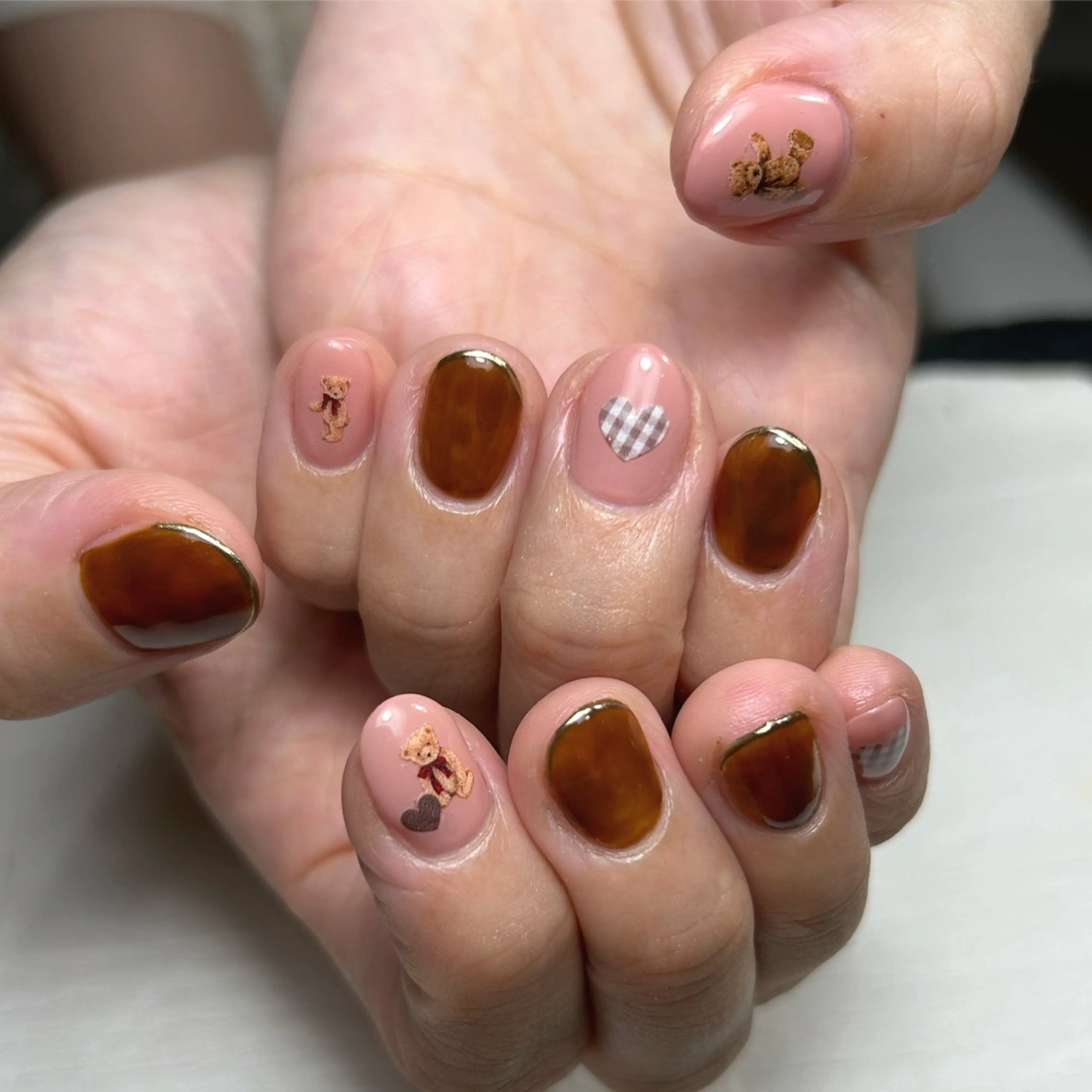 ネイル ハンドネイル 大崎 奈々のネイルデザイン