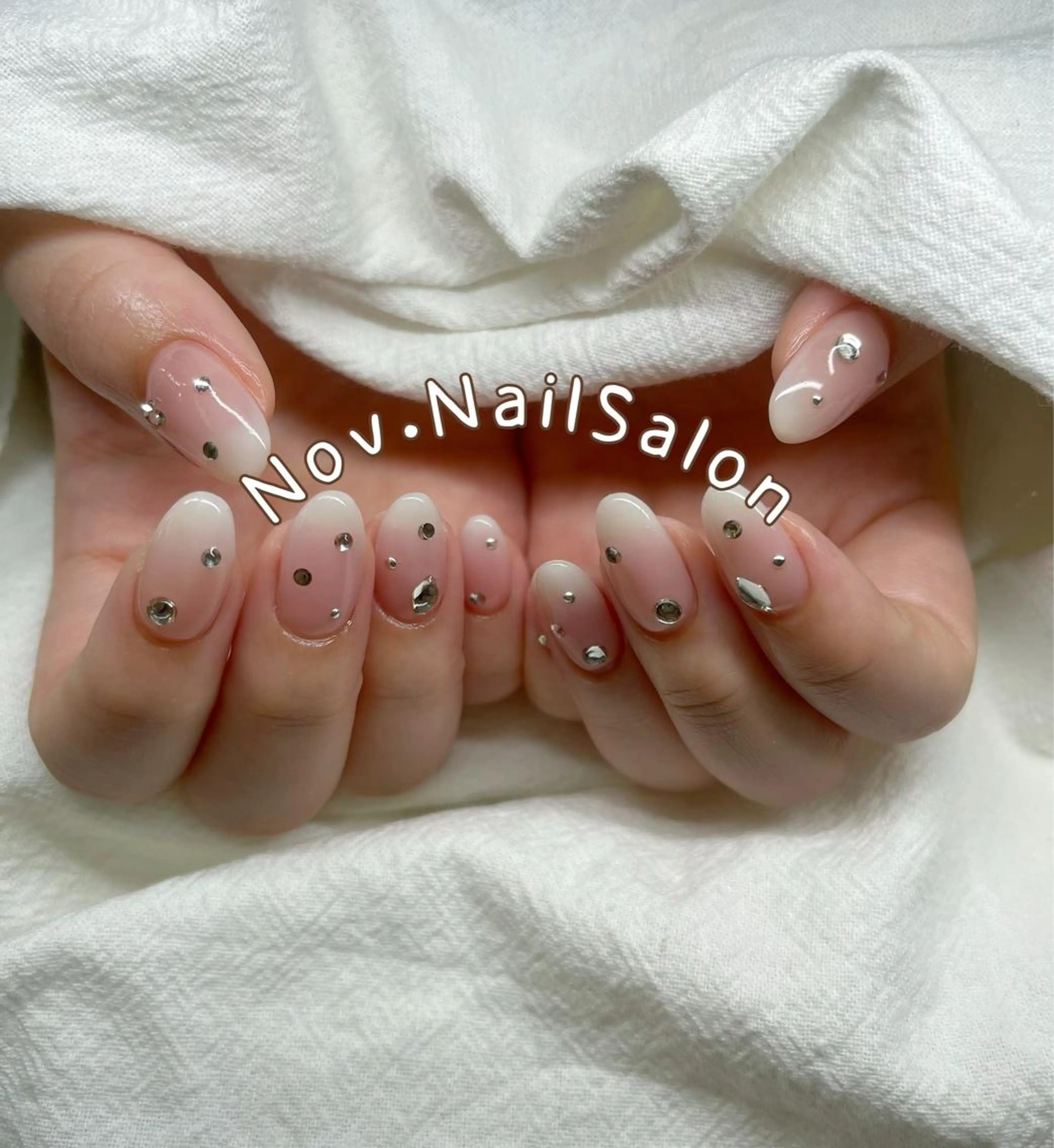 ネイル ハンドネイル ハンドケア Nov. ネイルサロンのネイルデザイン