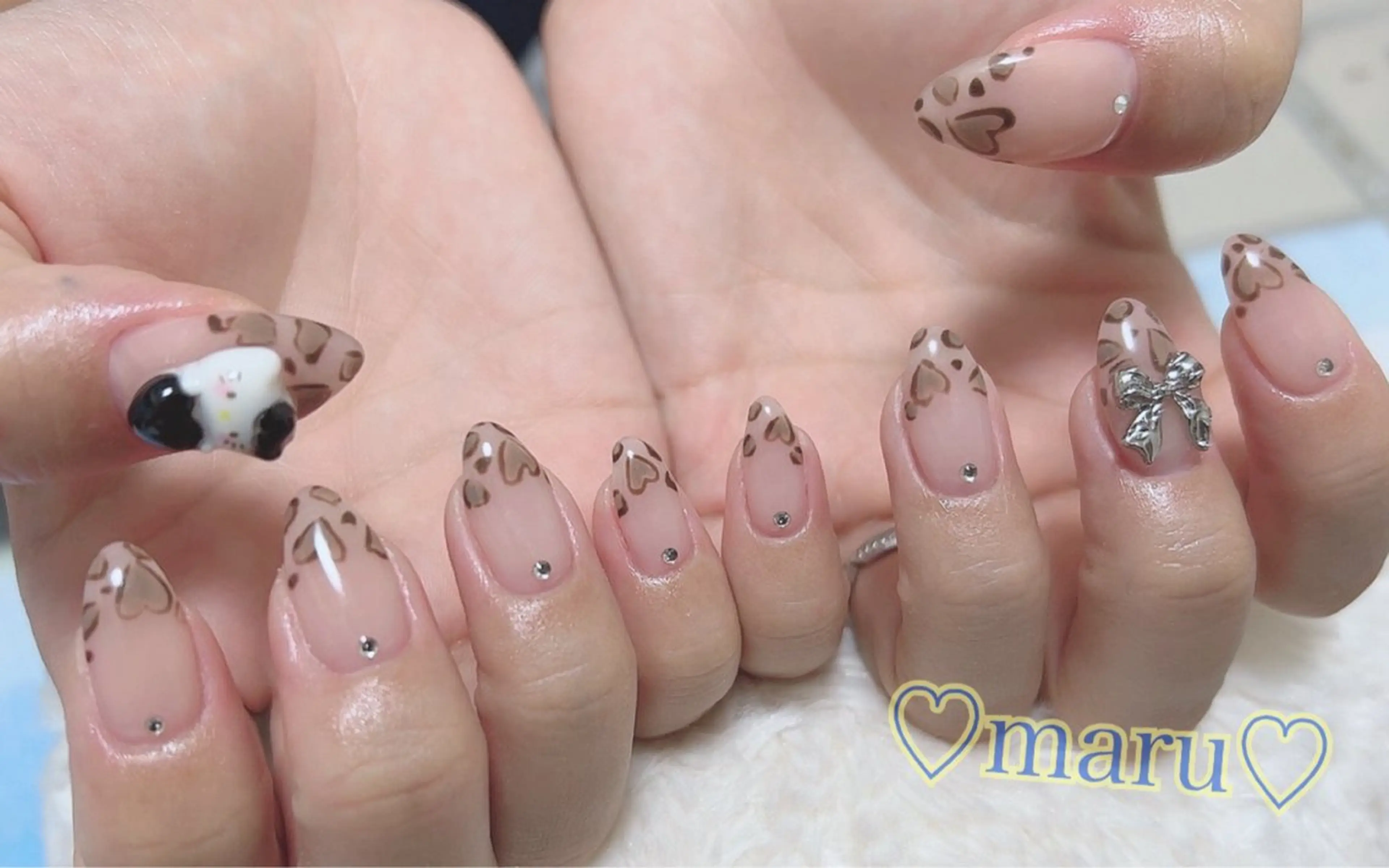 ネイル ハンドネイル フットネイル まるみ ♡のネイルデザイン