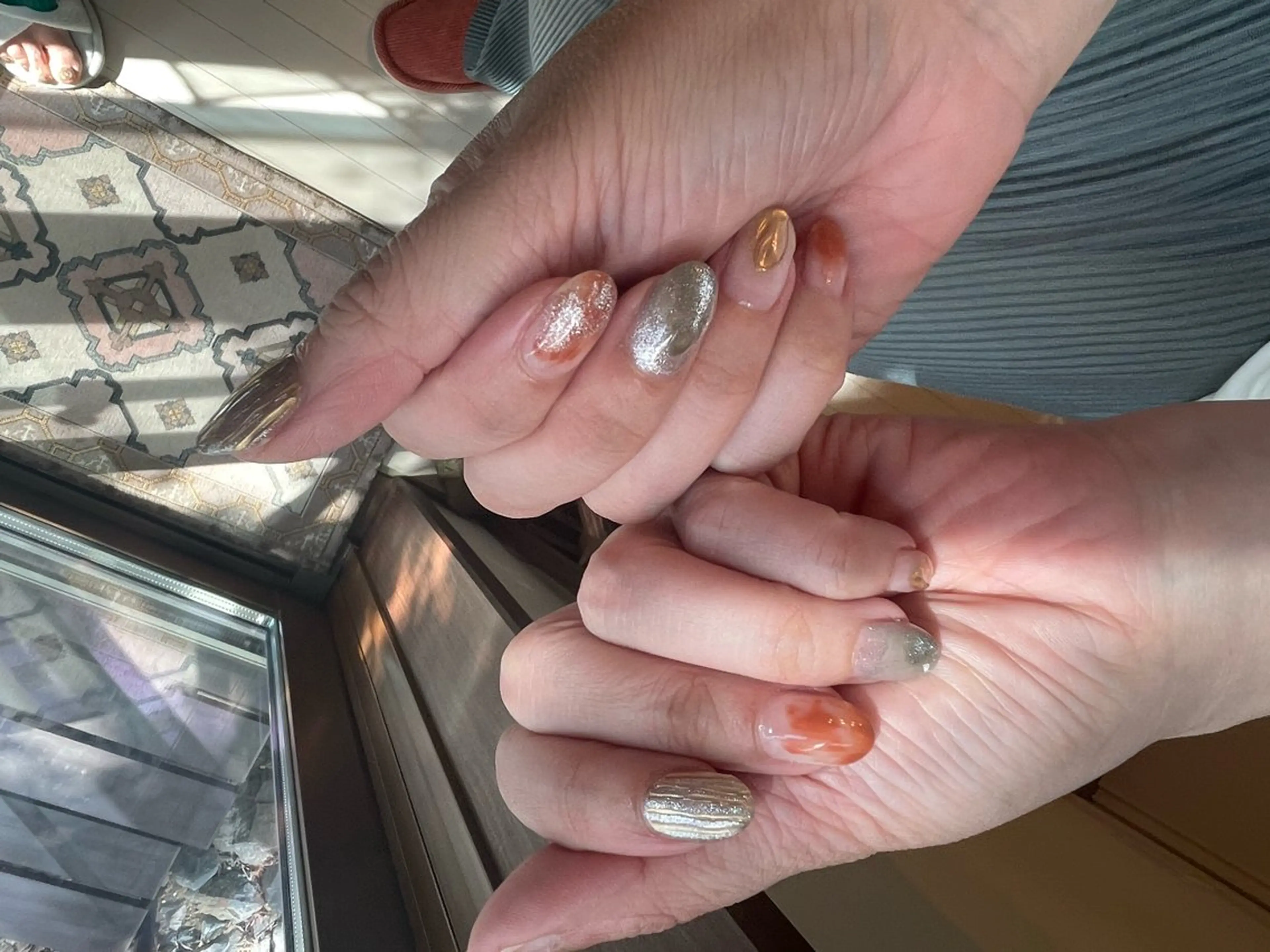 ネイル ハンドネイル Slow.Nail Tomomiのネイルデザイン