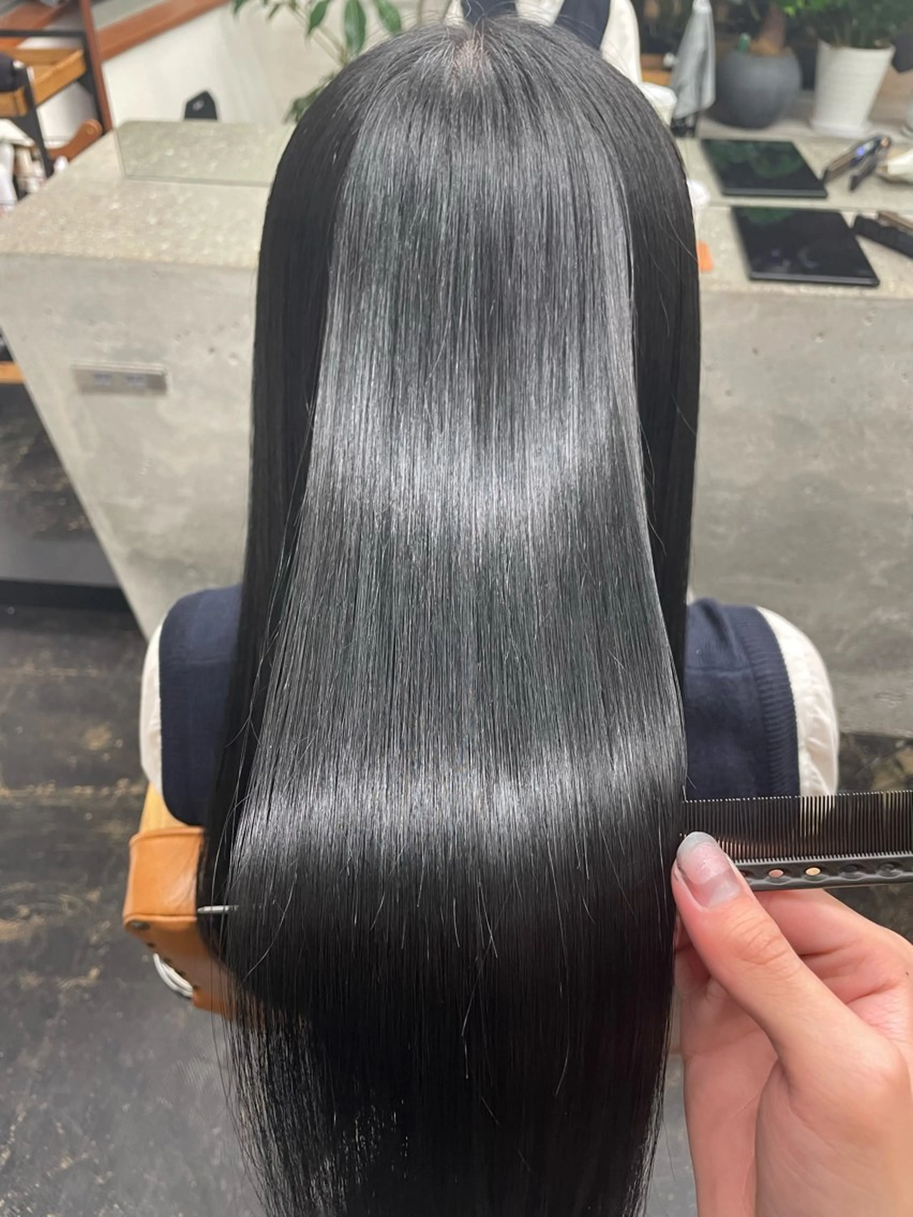 ロング カラー 黒髪 ブルーカラー ブルーブラック ヘアカラー ✨ショート/パーマ✨ たなかひろとのヘアスタイル