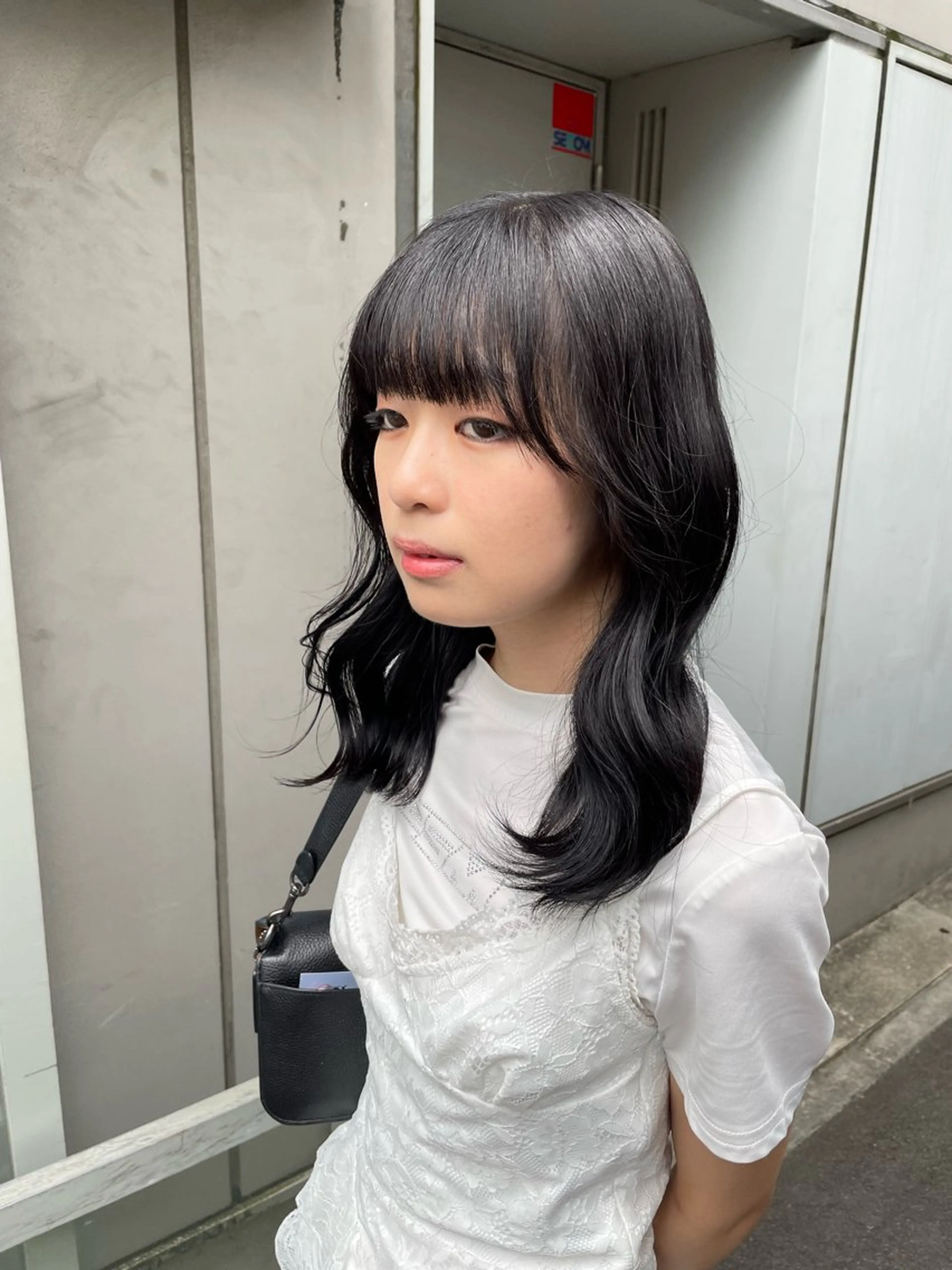 セミロング カラー ヘアカラー トリートメント ヘッドスパ ヘアセット 大人っぽ♡上品な暖色 ♡ブリーチなし♡のヘアスタイル